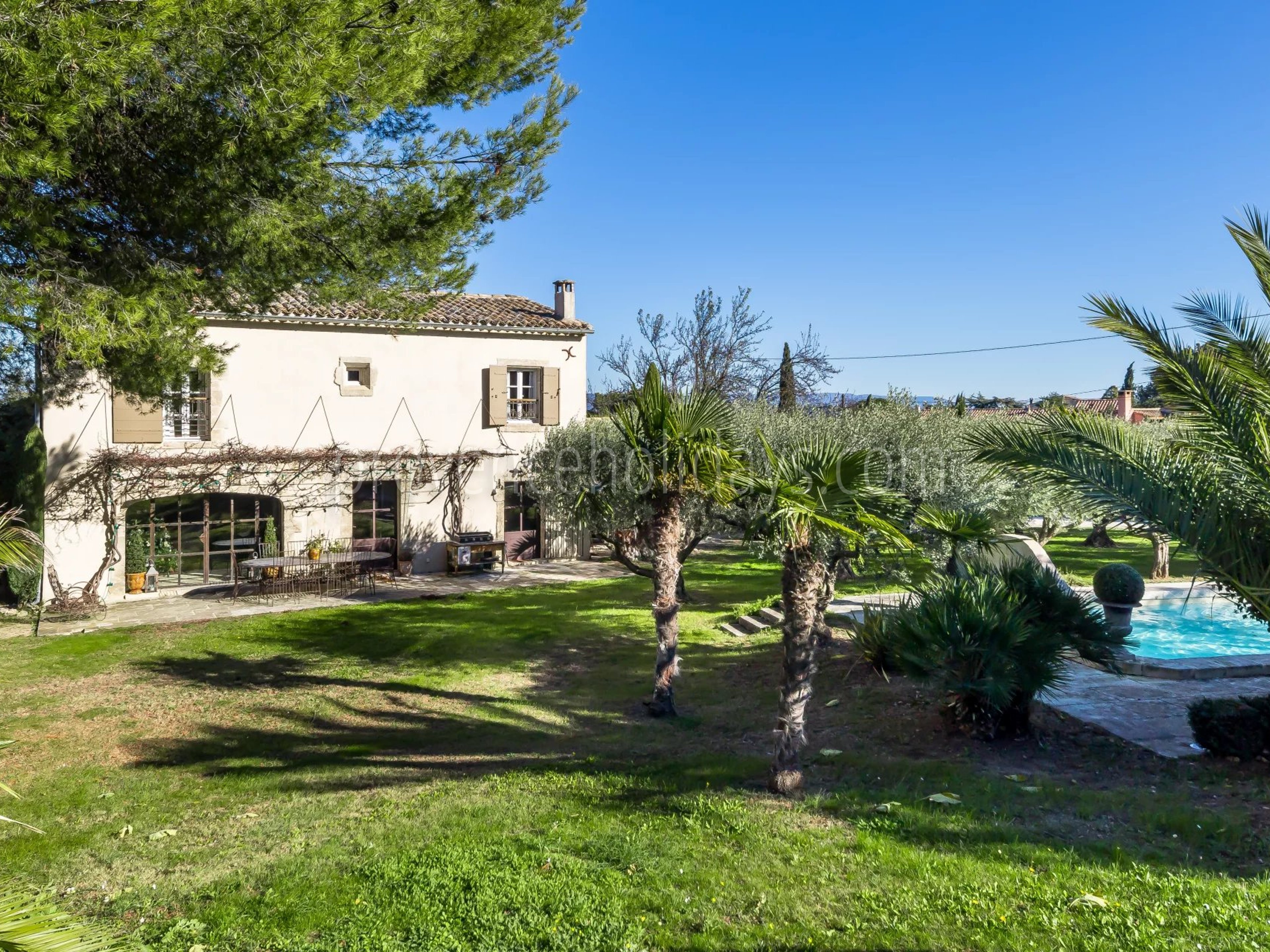1 - Stone bastide in Cavaillon: Villa: Pool