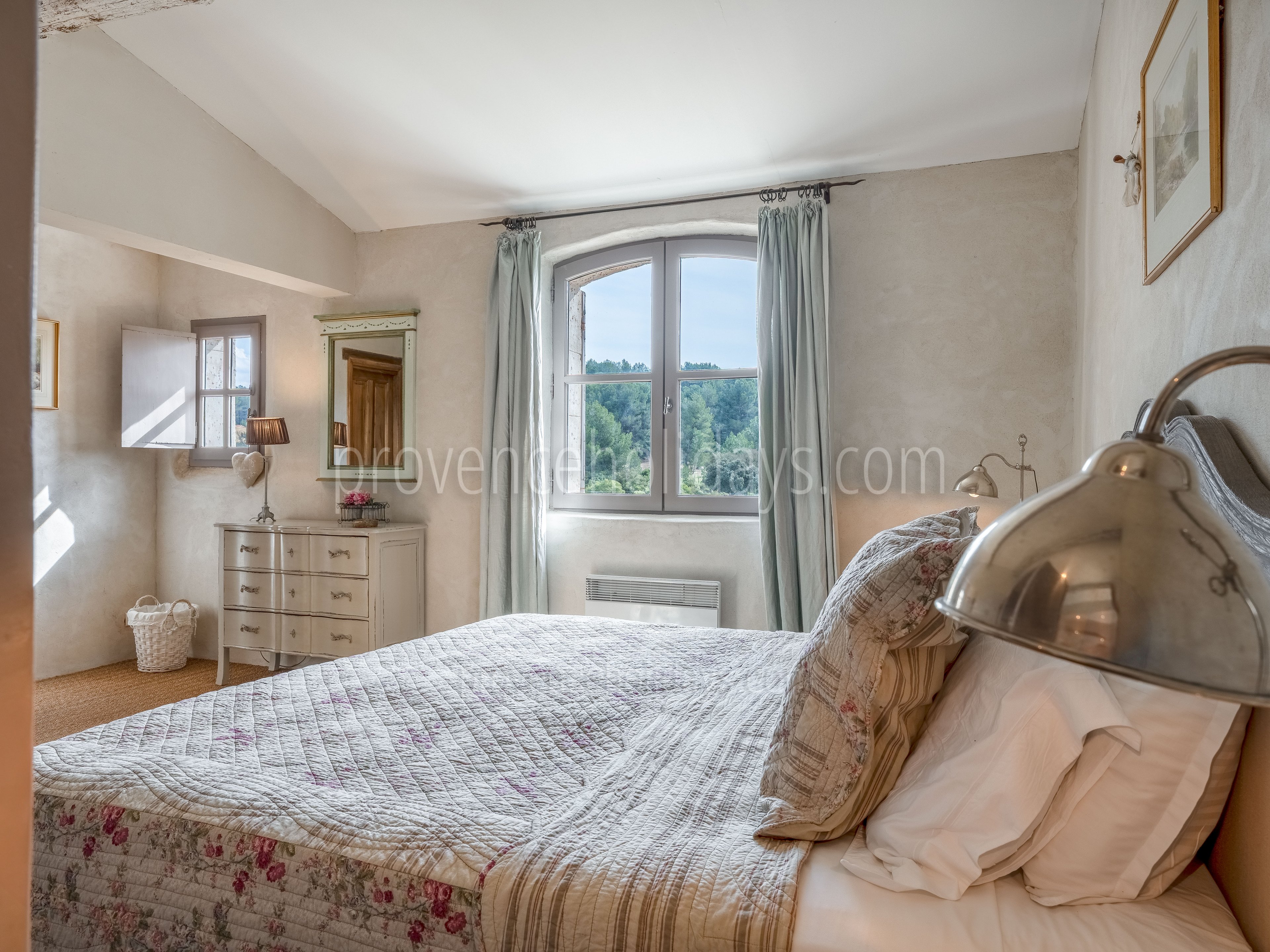 20 - Maison Paradou: Villa: Bedroom