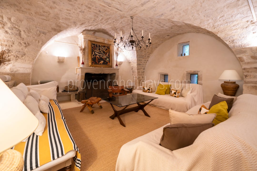61 - La Bastide Neuve: Villa: Interior