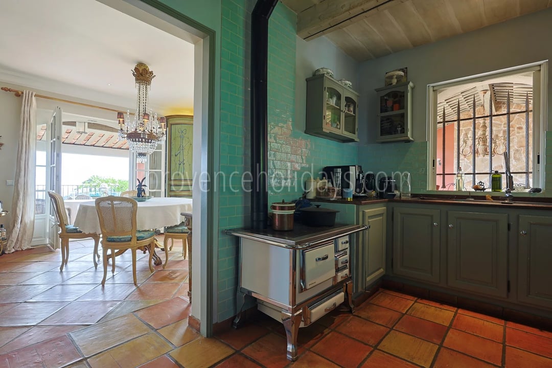 9 - Villa with sauna in La Garde-Freinet: Villa: Interior
