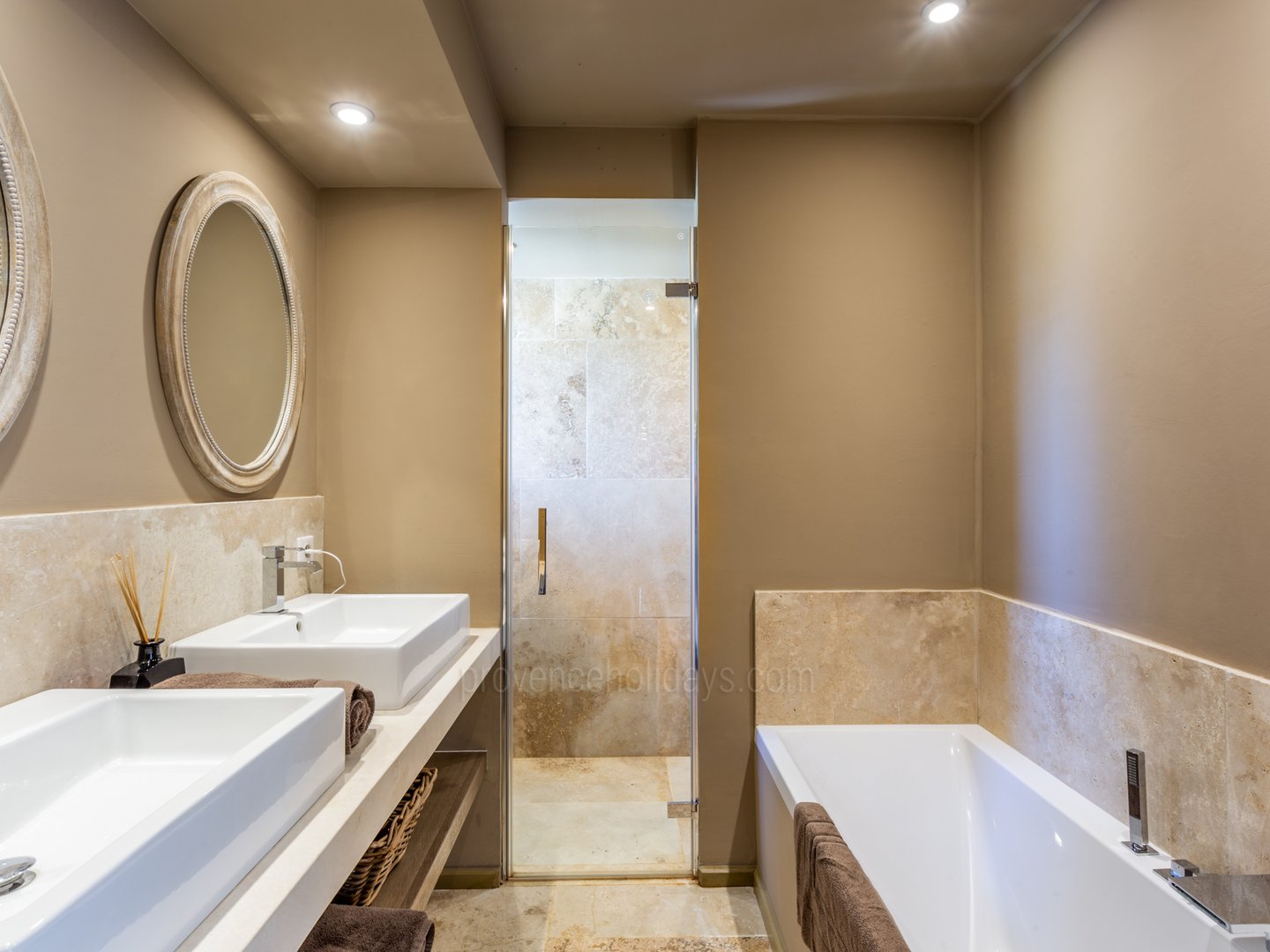 11 - Mas Saint-Julien: Villa: Bathroom