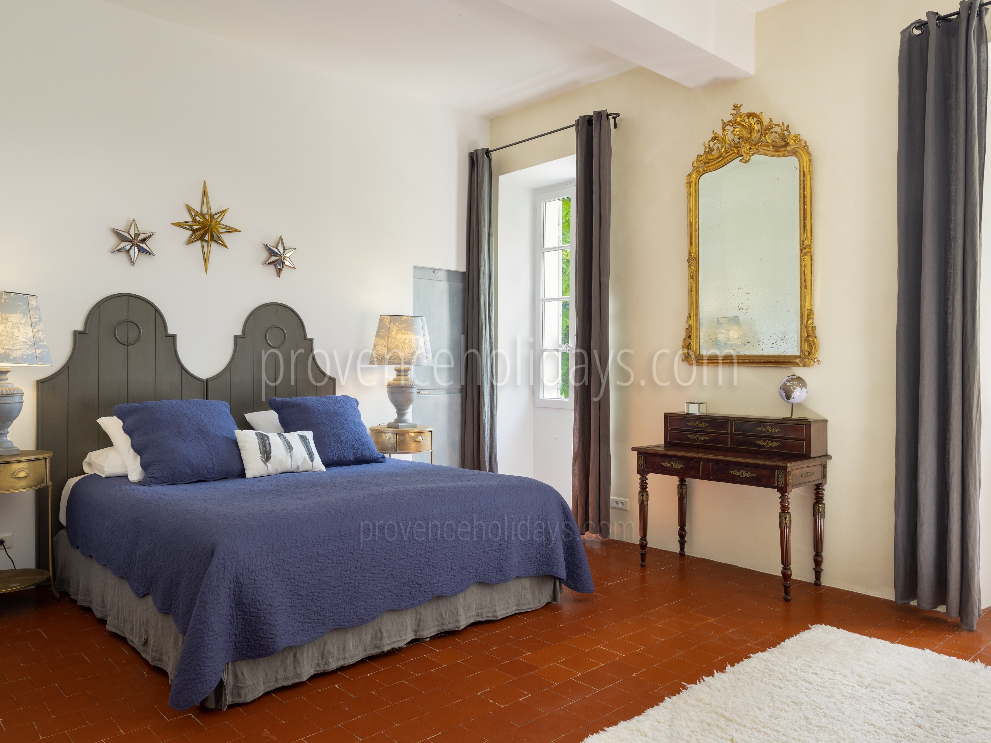 47 - Bastide de Goult: Villa: Bedroom - Grande ourse