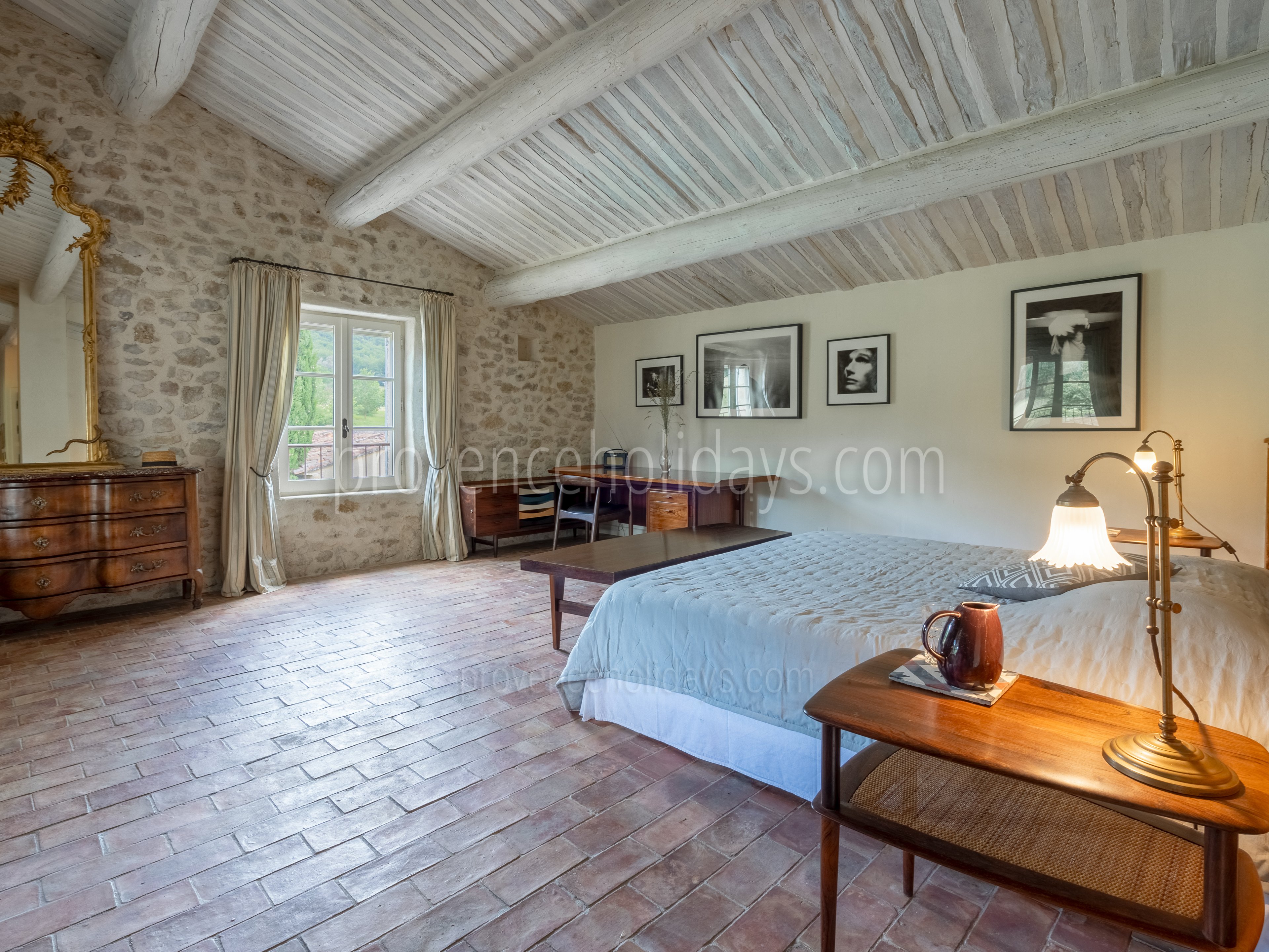 43 - La Bastide Neuve: Villa: Bedroom