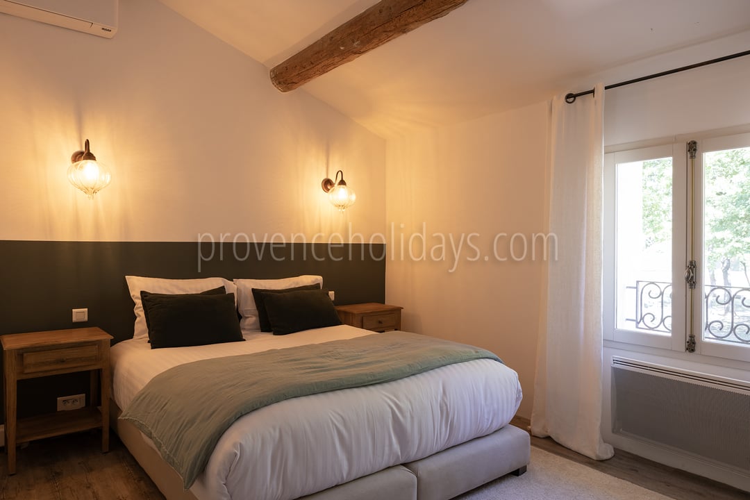51 - Mas du Carlet: Villa: Bedroom