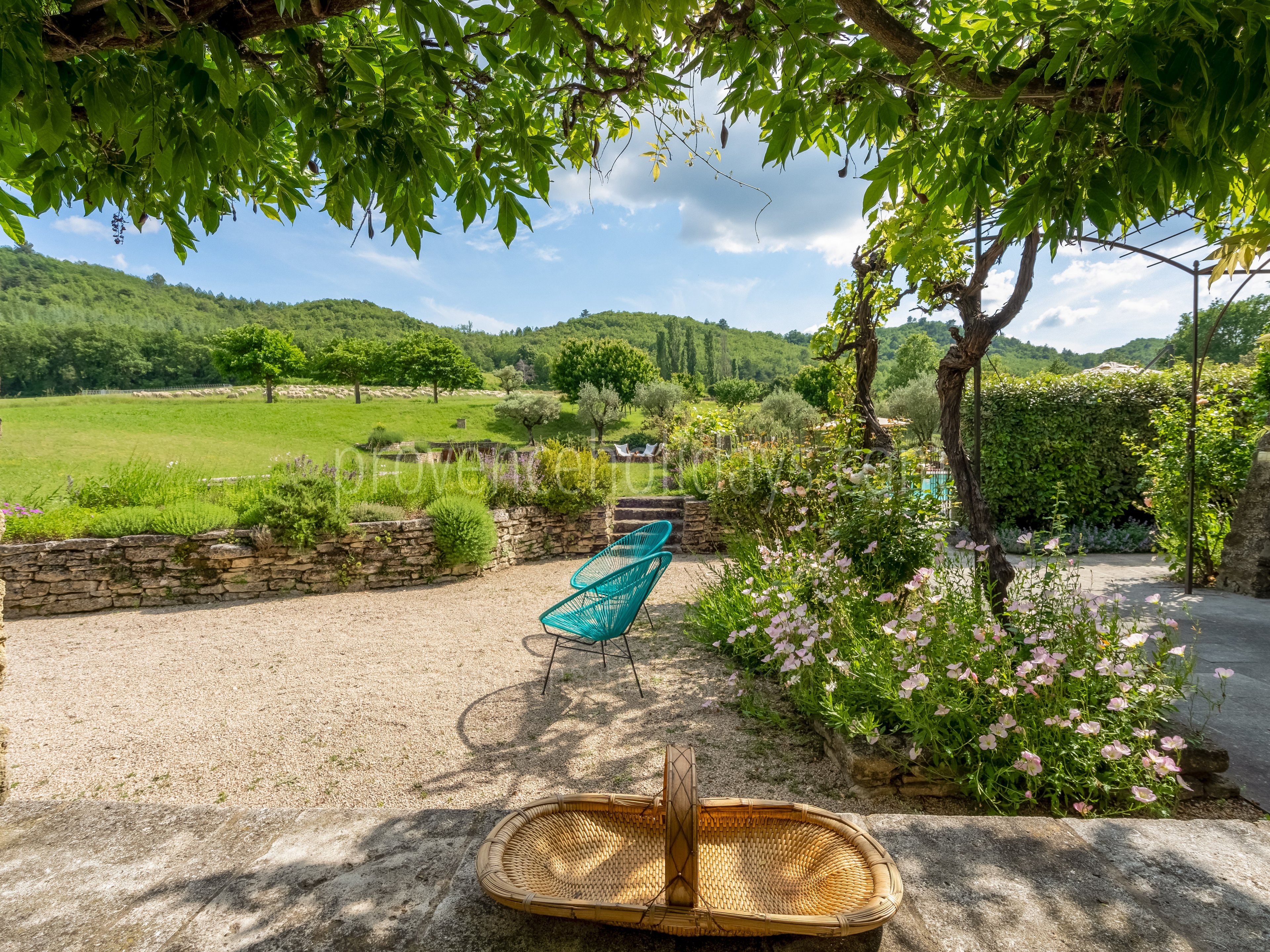 29 - La Bastide Neuve: Villa: Exterior