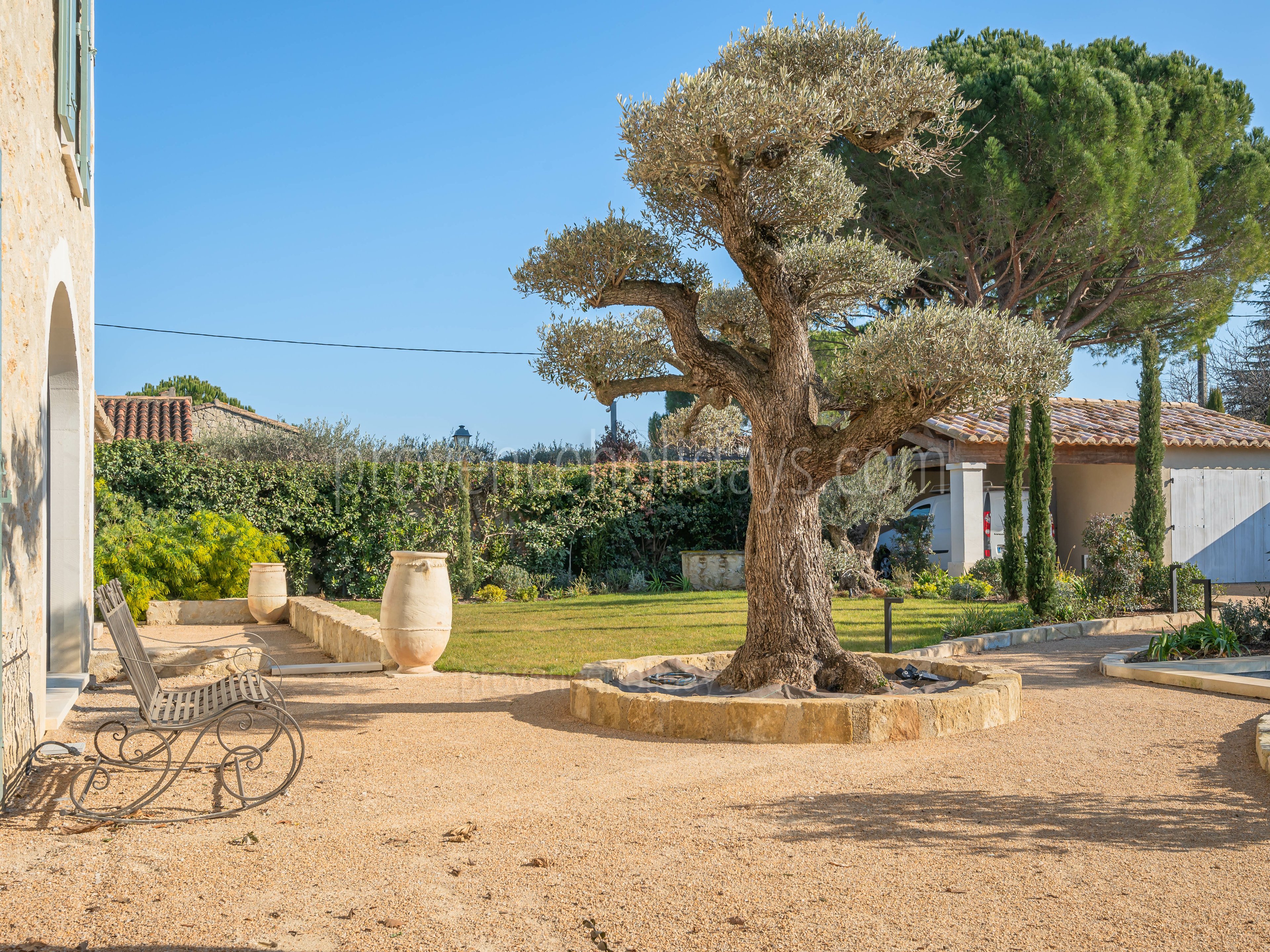 47 - Mas Lucie: Villa: Exterior