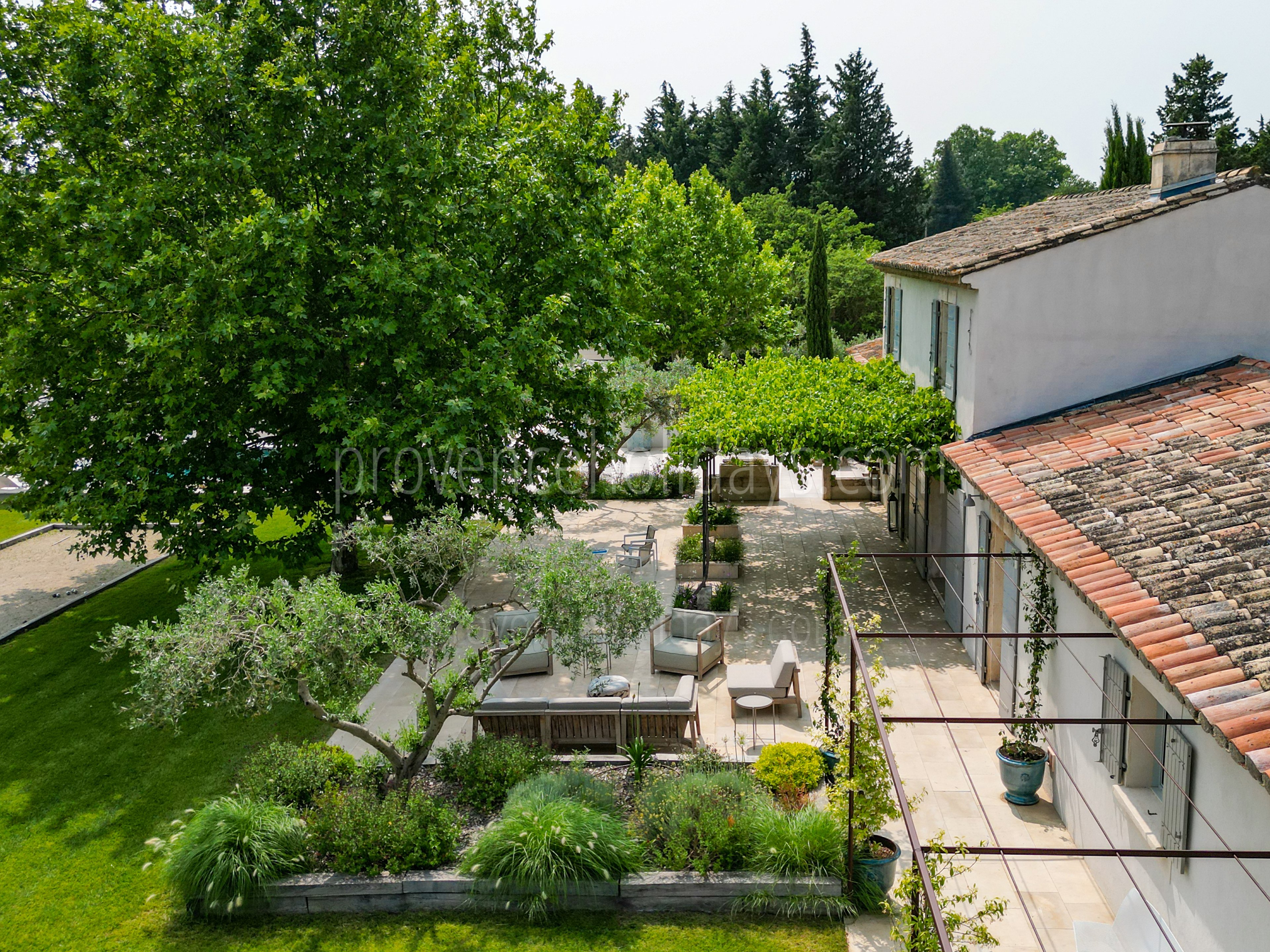 31 - Le Mas du Rollier: Villa: Exterior