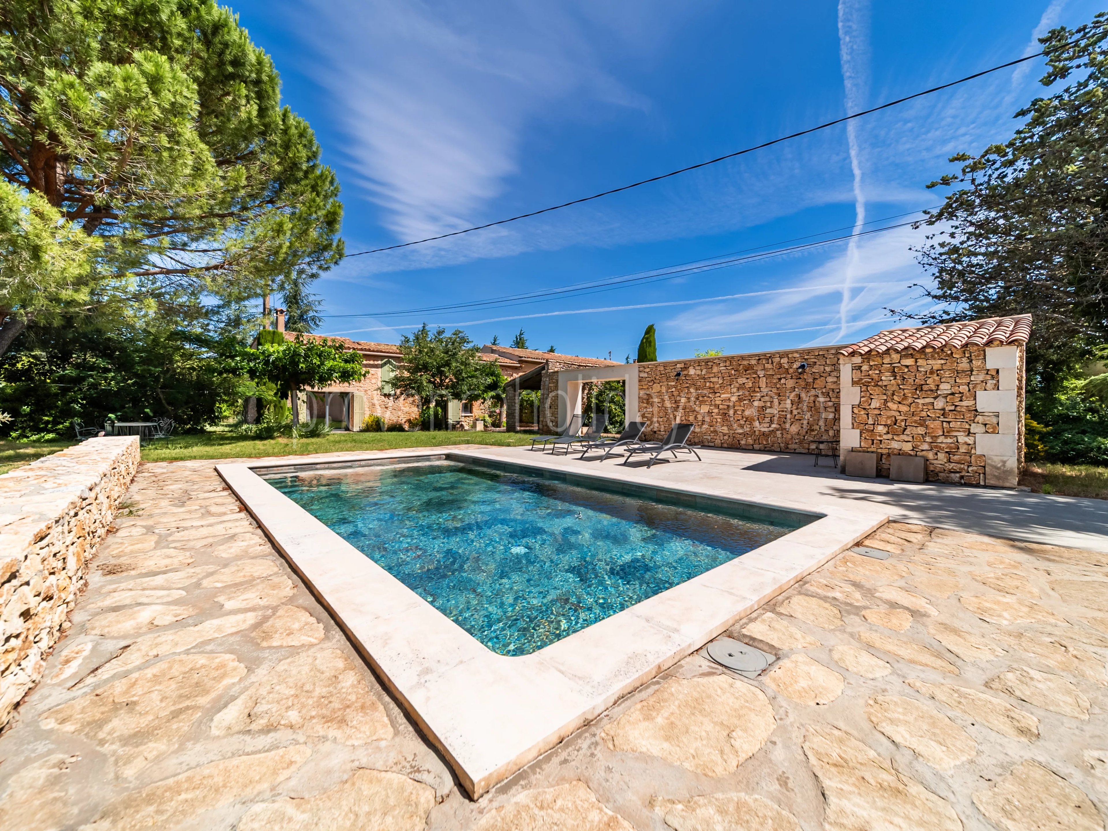 20 - Characterful mas in Bonnieux: Villa: Pool