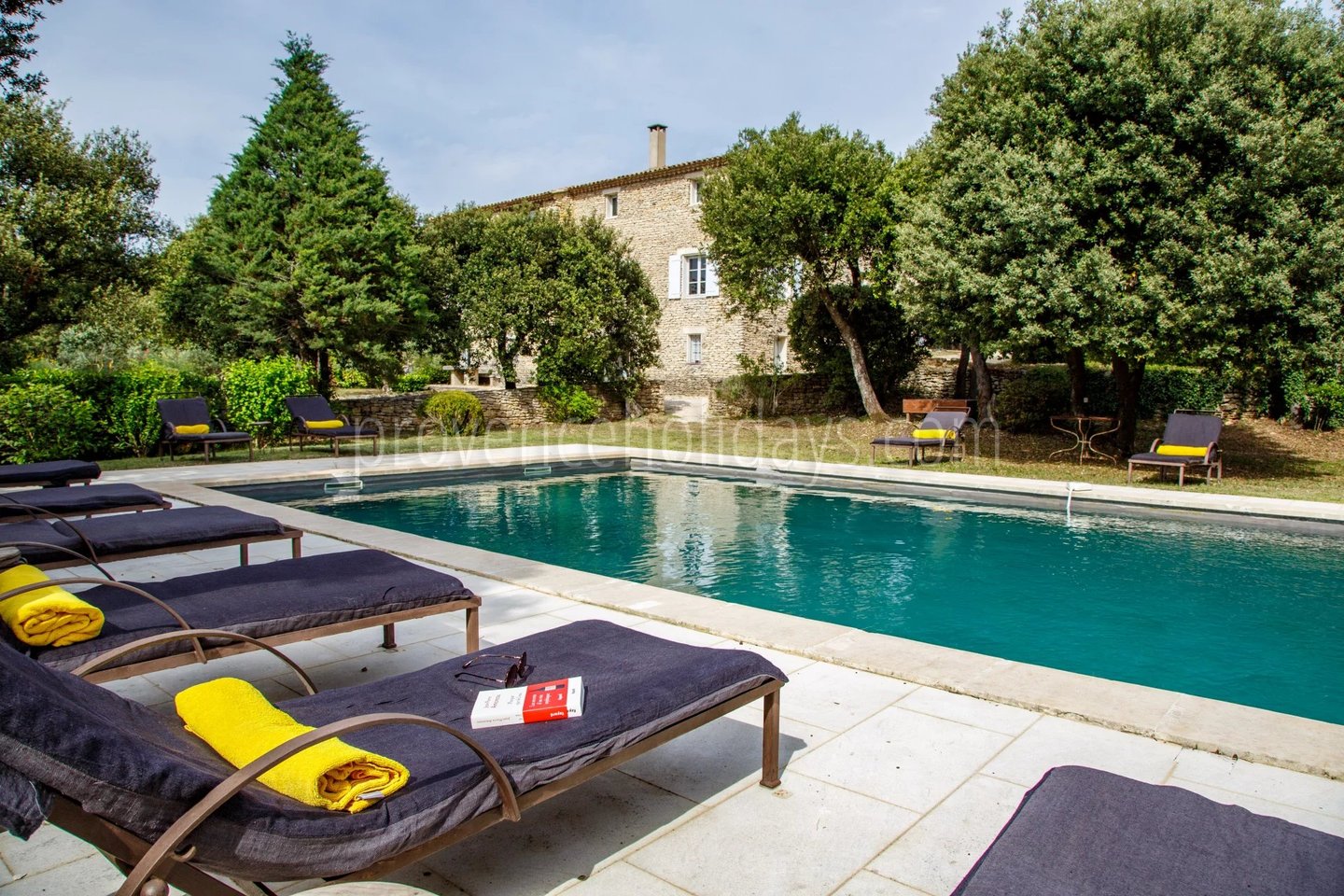 2 - Stone bastide with pool in Bonnieux: Villa: Pool