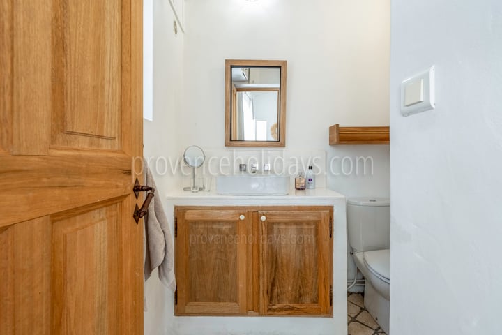 17 - Maison Capoune: Villa: Bathroom