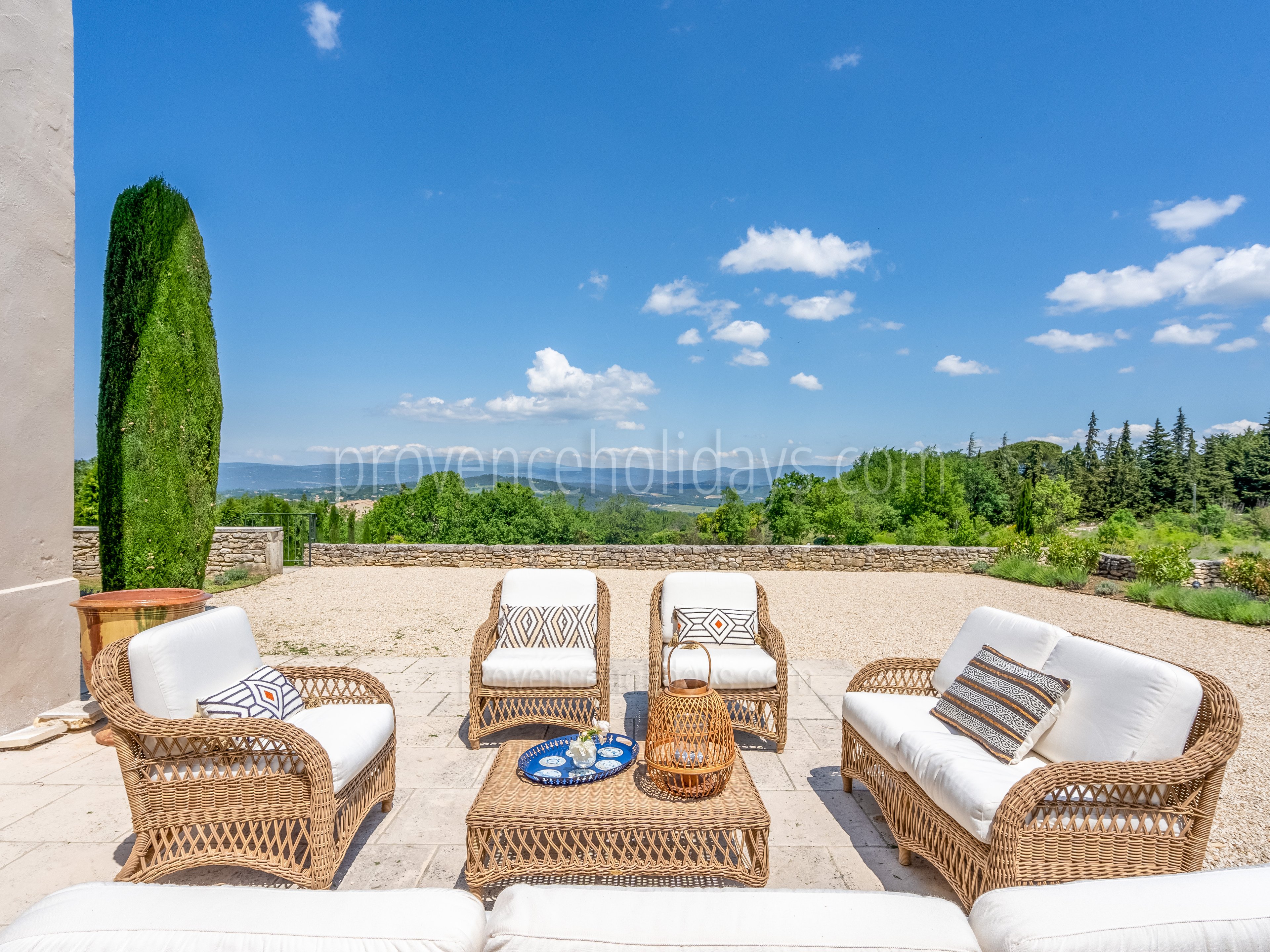51 - Bastide des Magnans: Villa: Exterior