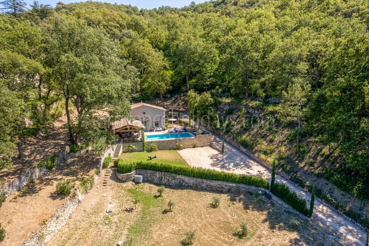 53 - Villa Horizon: Villa: Exterior