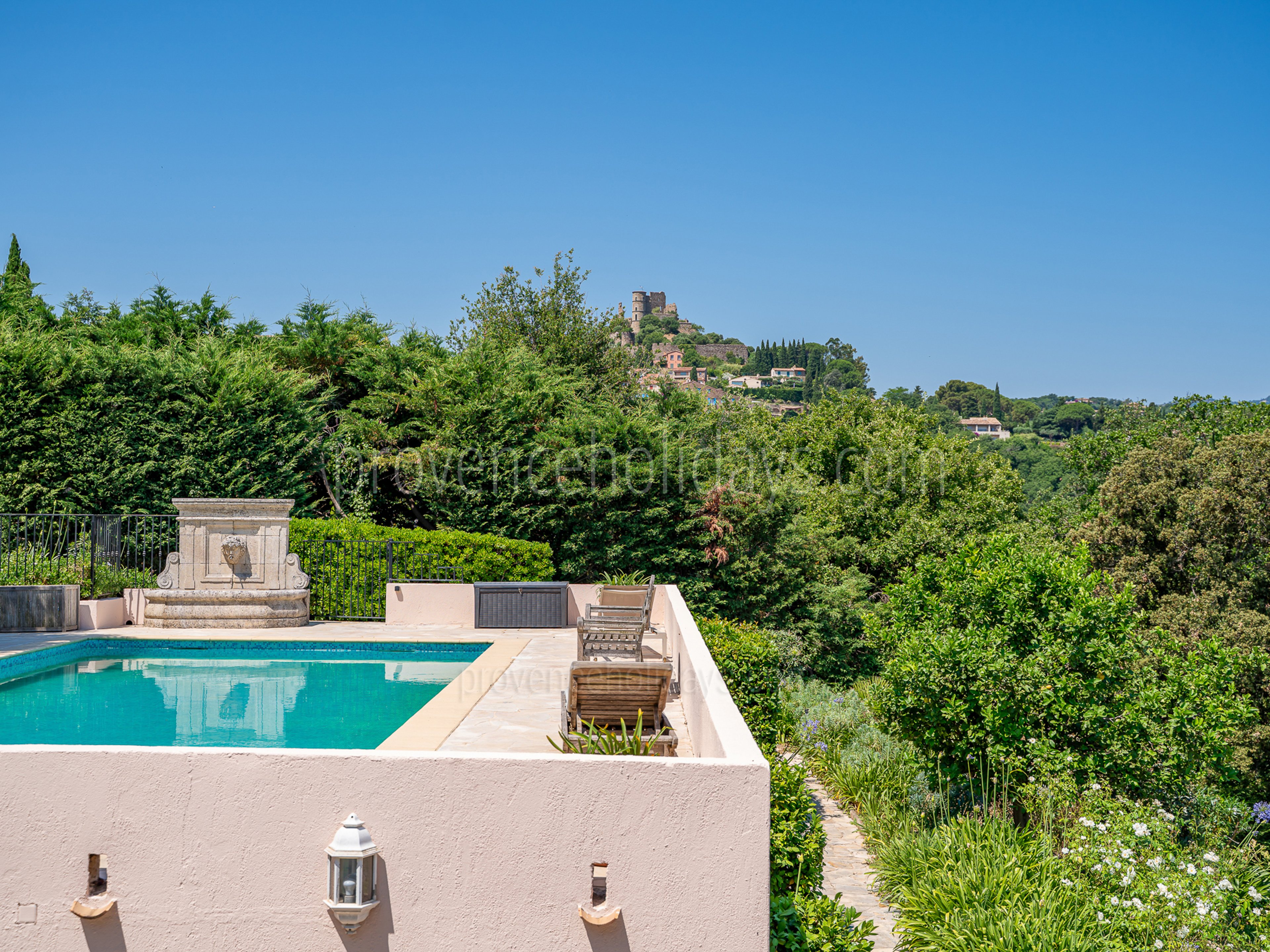 2 - Villa Castelas: Villa: Exterior