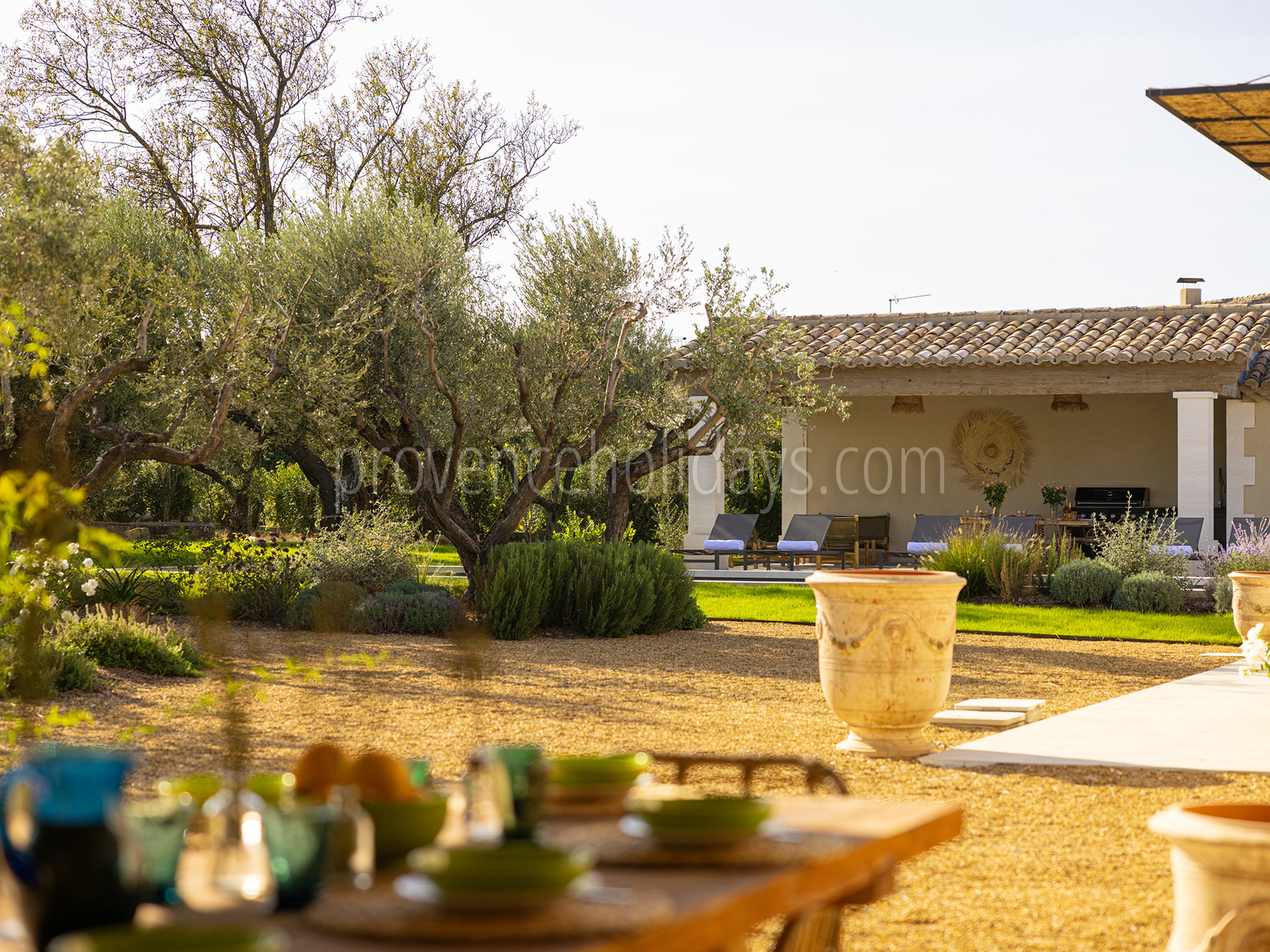 11 - Mas Leonie: Villa: Exterior