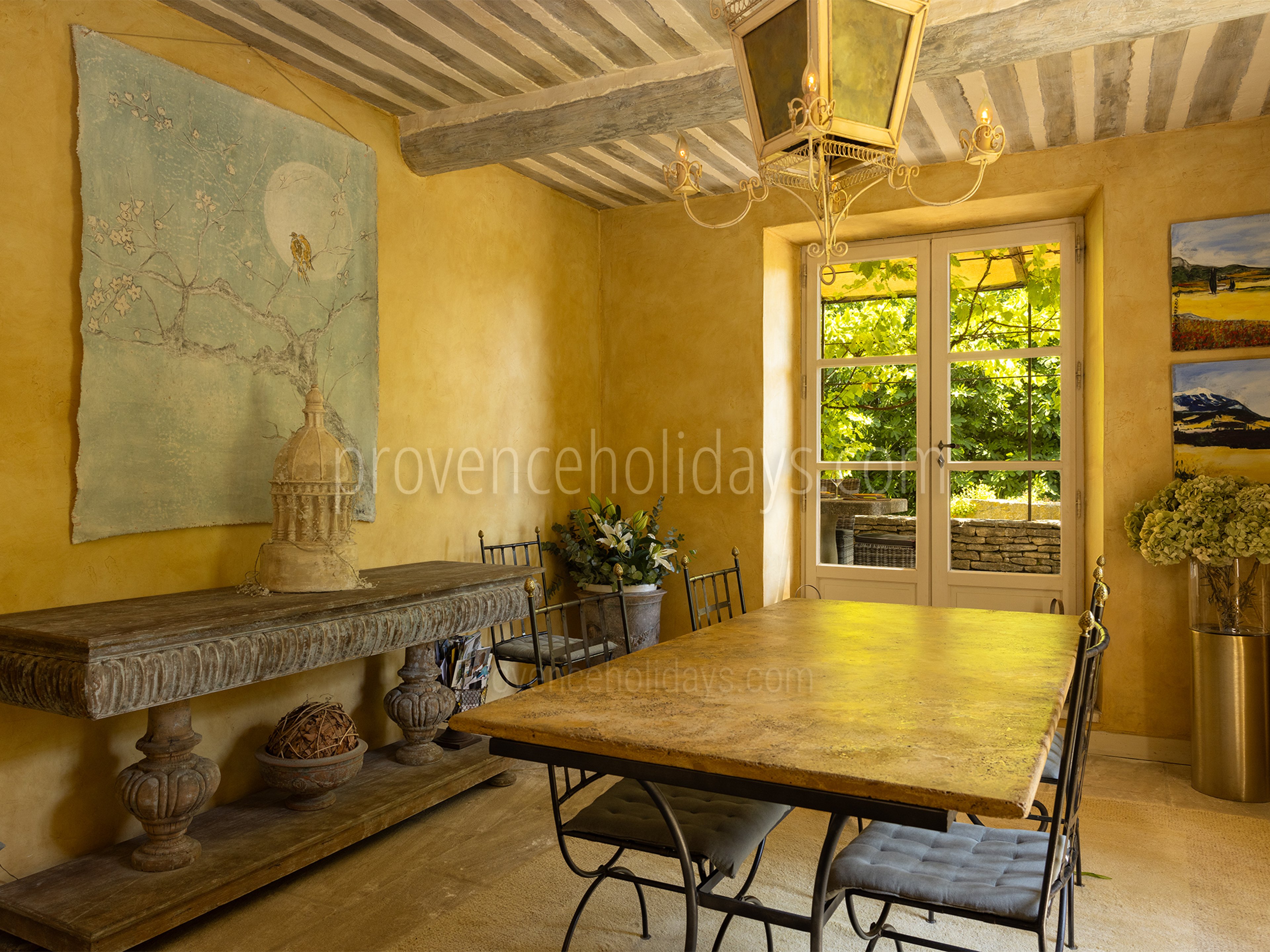 31 - Pine Lodge: Villa: Interior
