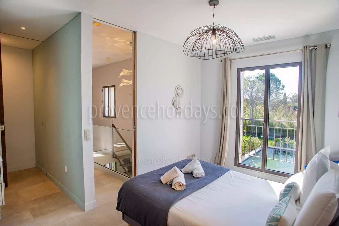 29 - Le Mas des Bories: Villa: Bedroom