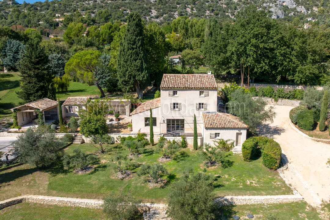 48 - Petite Bellavista: Villa: Exterior