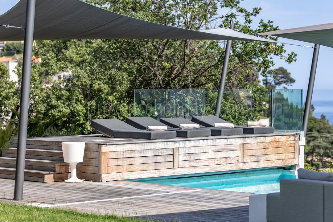 22 - Villa Toulon: Villa: Exterior