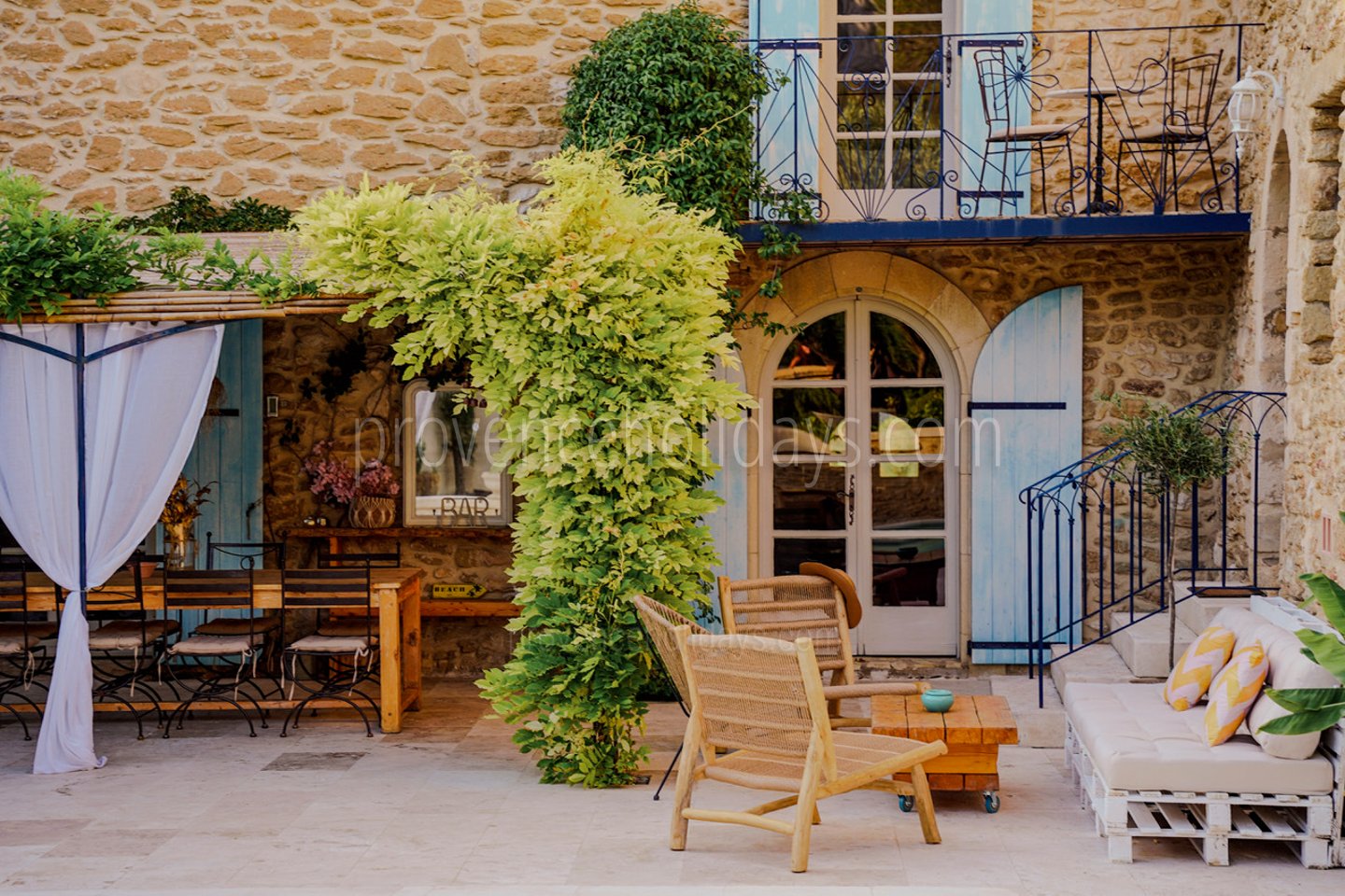 52 - Le Mas Chopin: Villa: Exterior