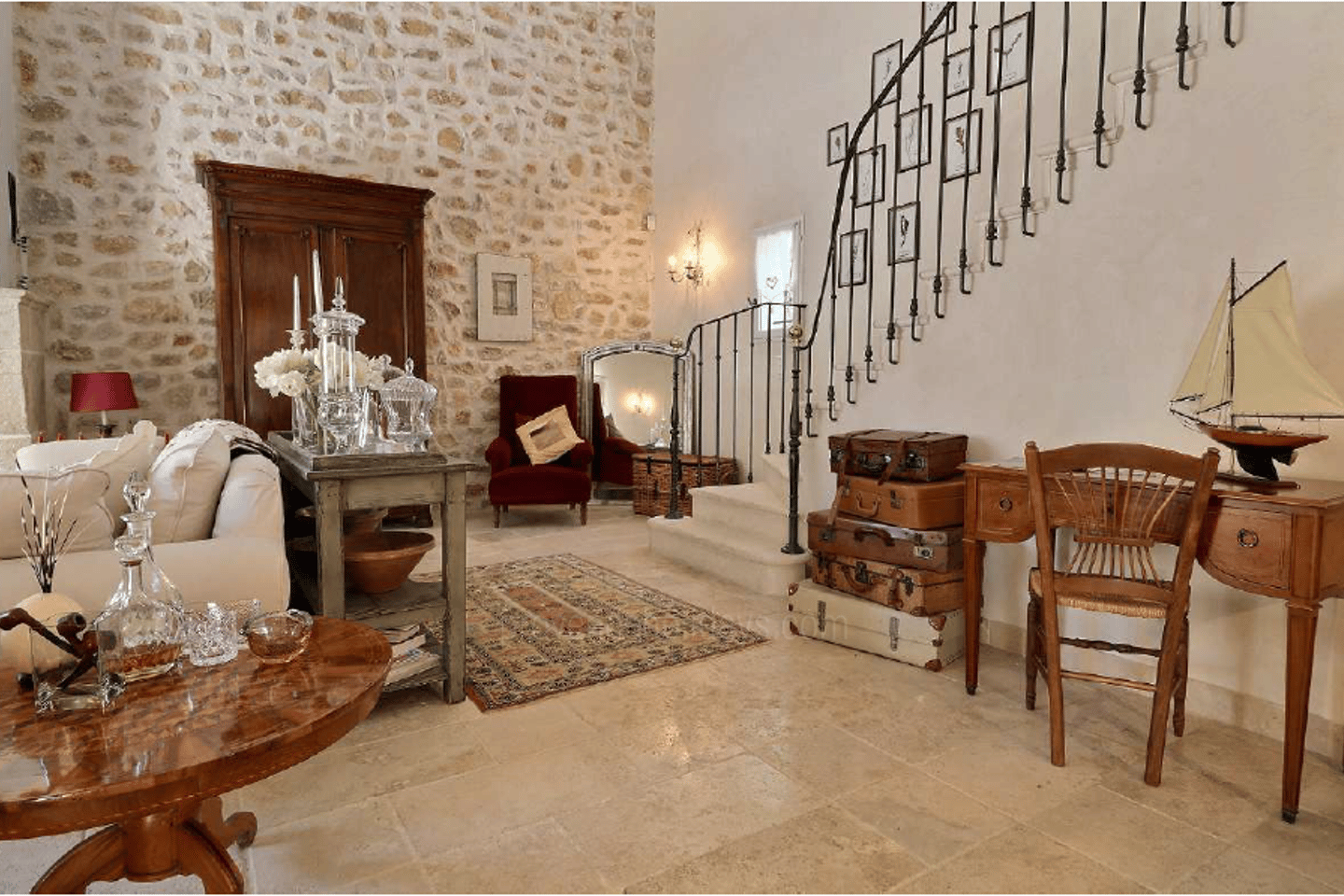 19 - Mas des Papillons: Villa: Interior