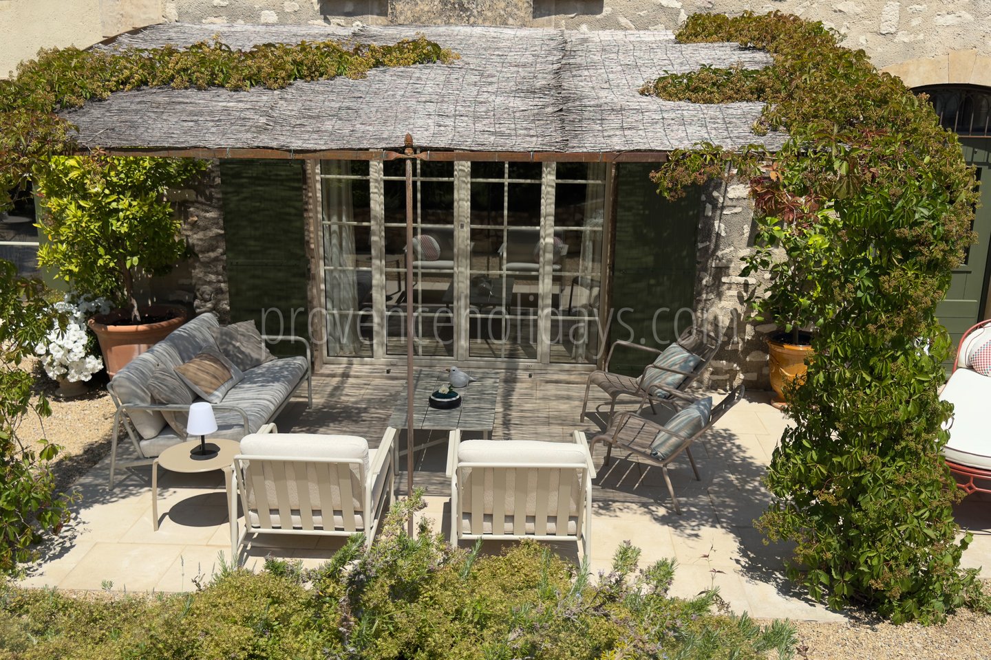 66 - Le Mas de la Cabro: Villa: Exterior