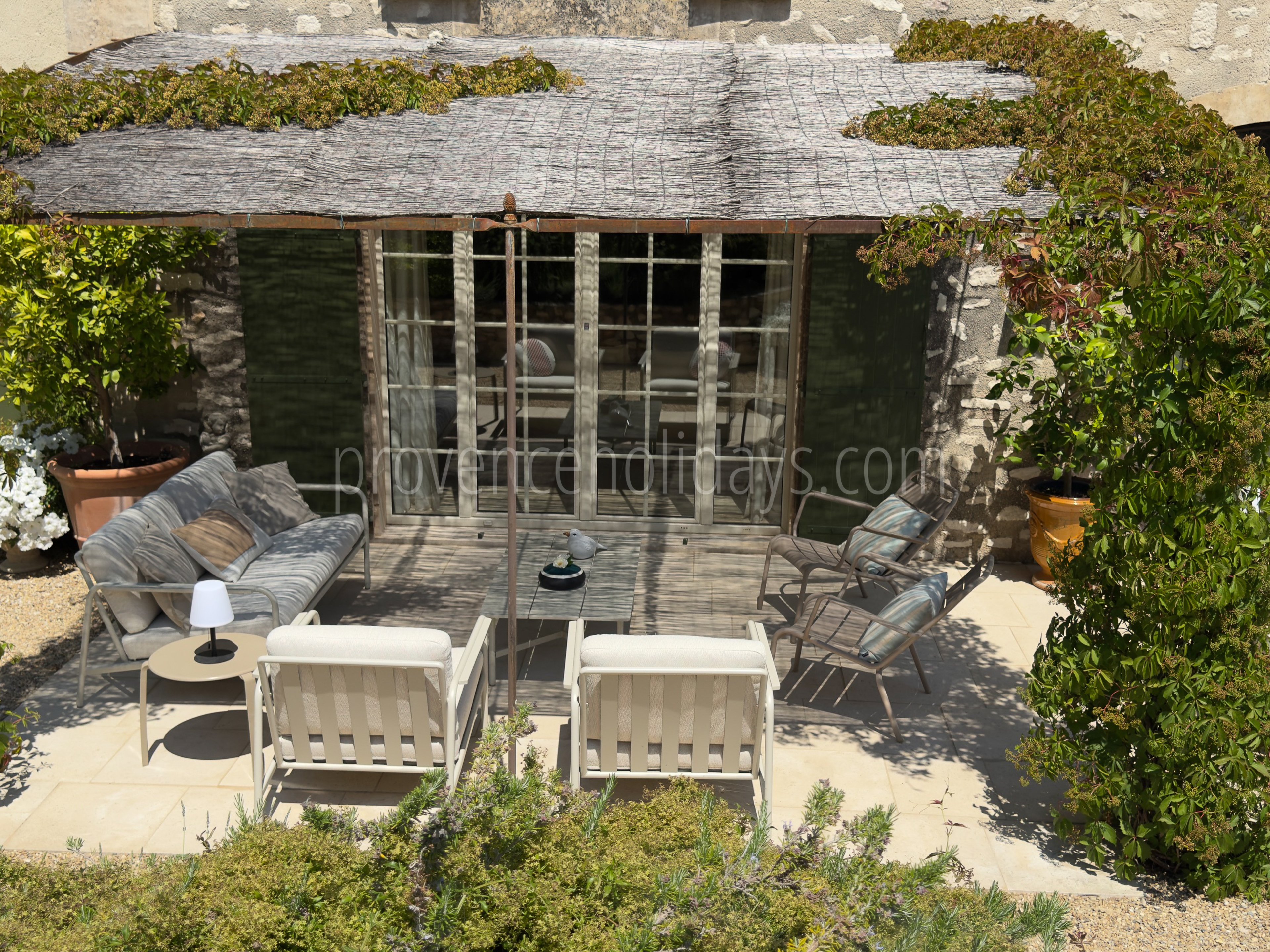 66 - Le Mas de la Cabro: Villa: Exterior