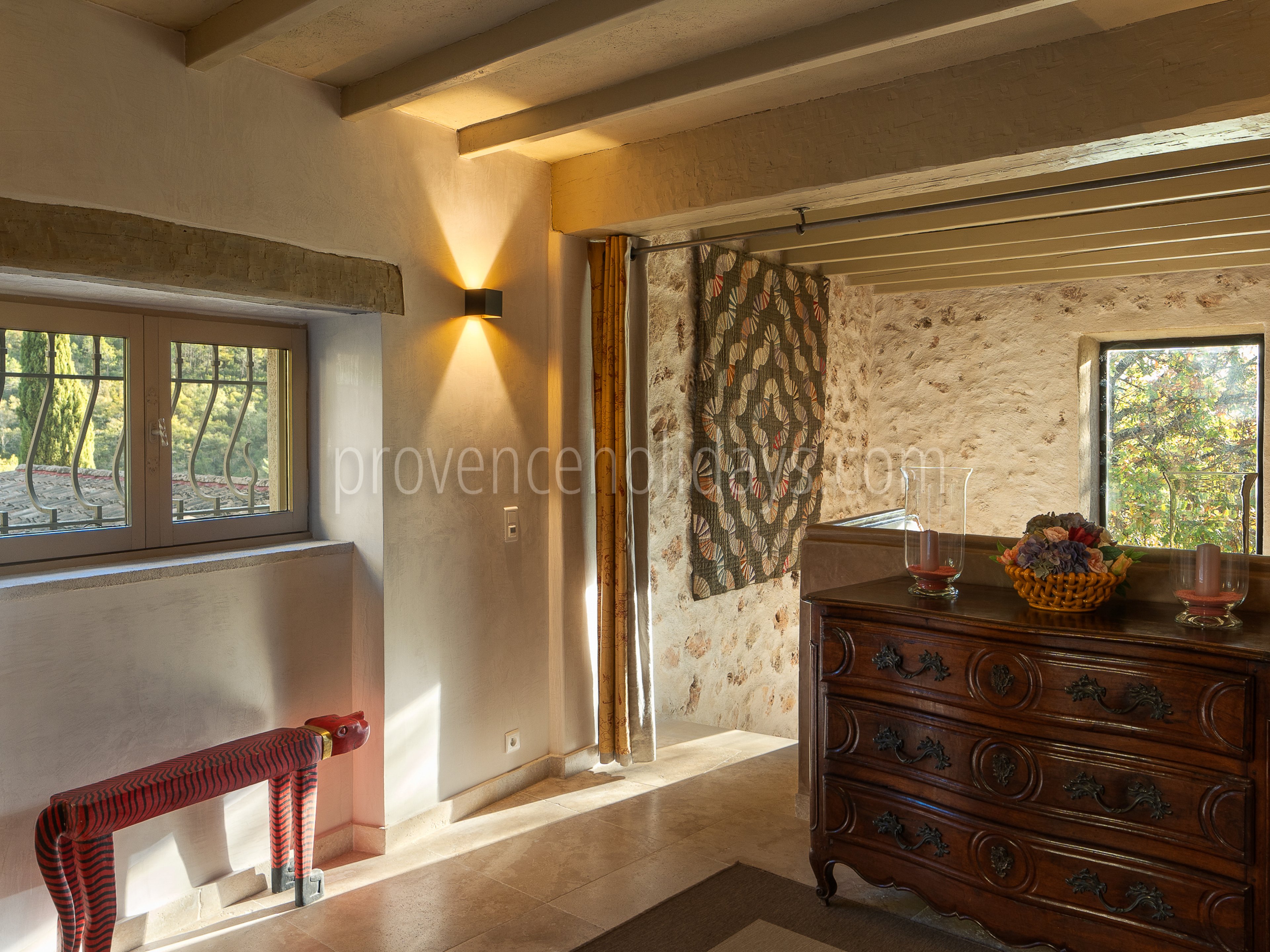 21 - Domaine Three Lakes: Villa: Interior