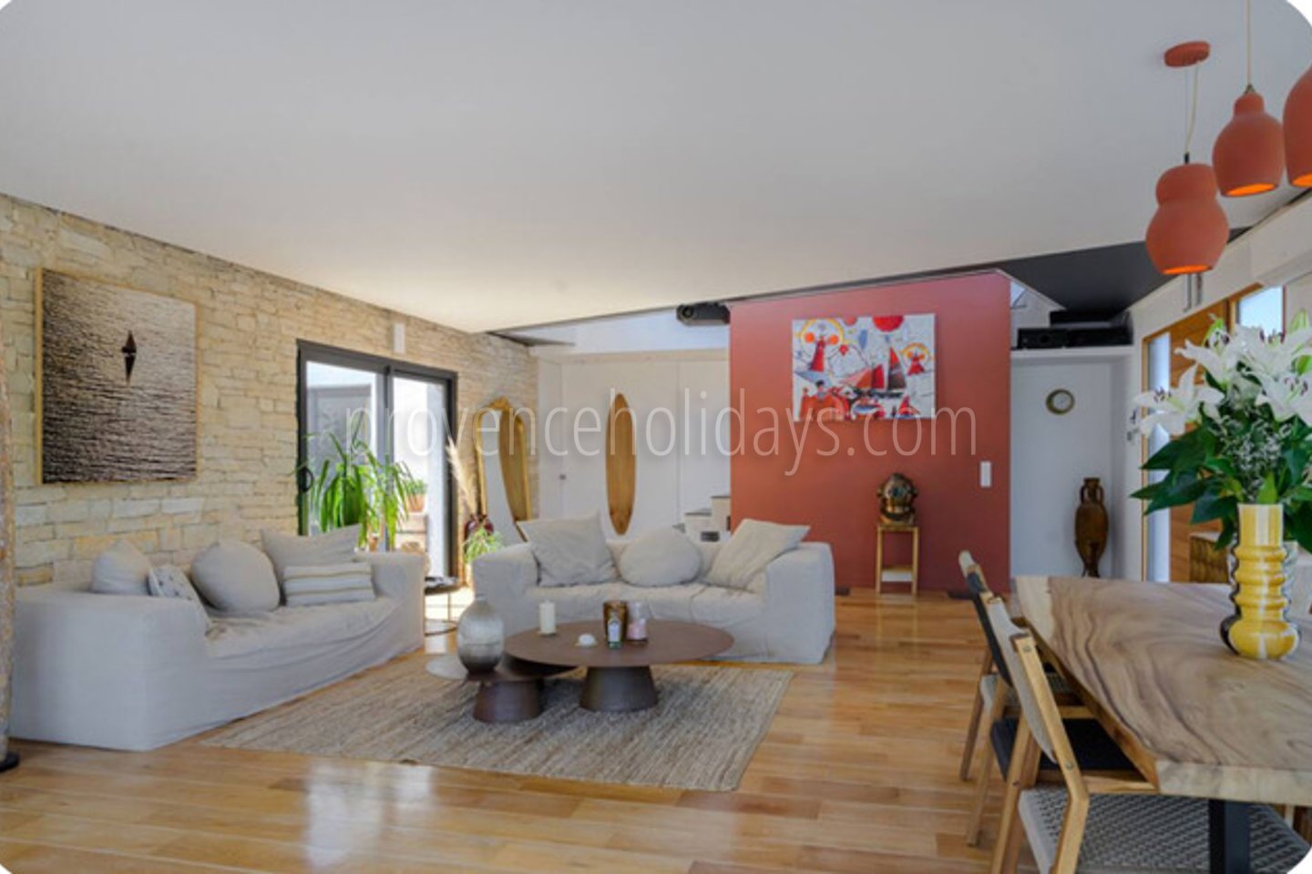 17 - Villas Cassis: Villa: Interior