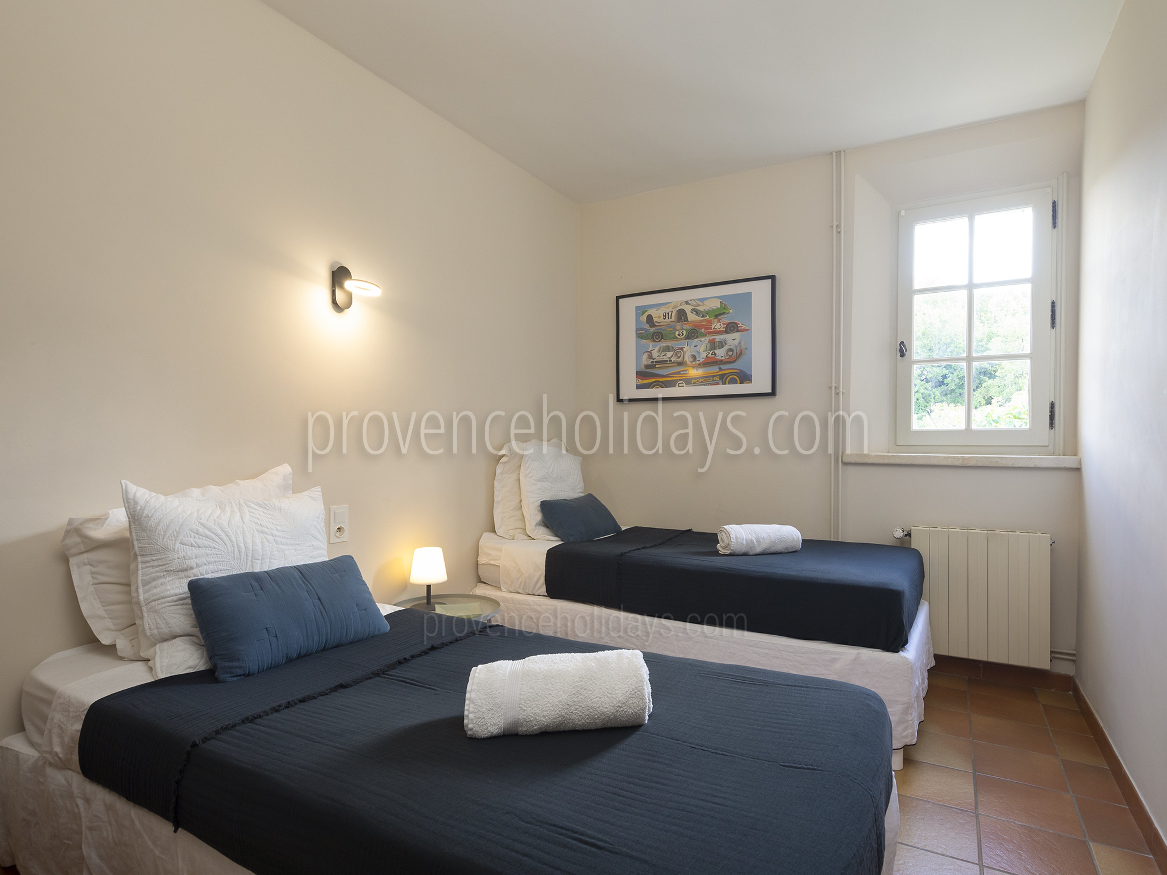 22 - Mas du Sud: Villa: Bedroom