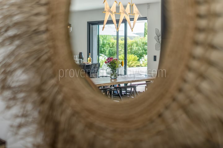 17 - Villa Calishia: Villa: Interior