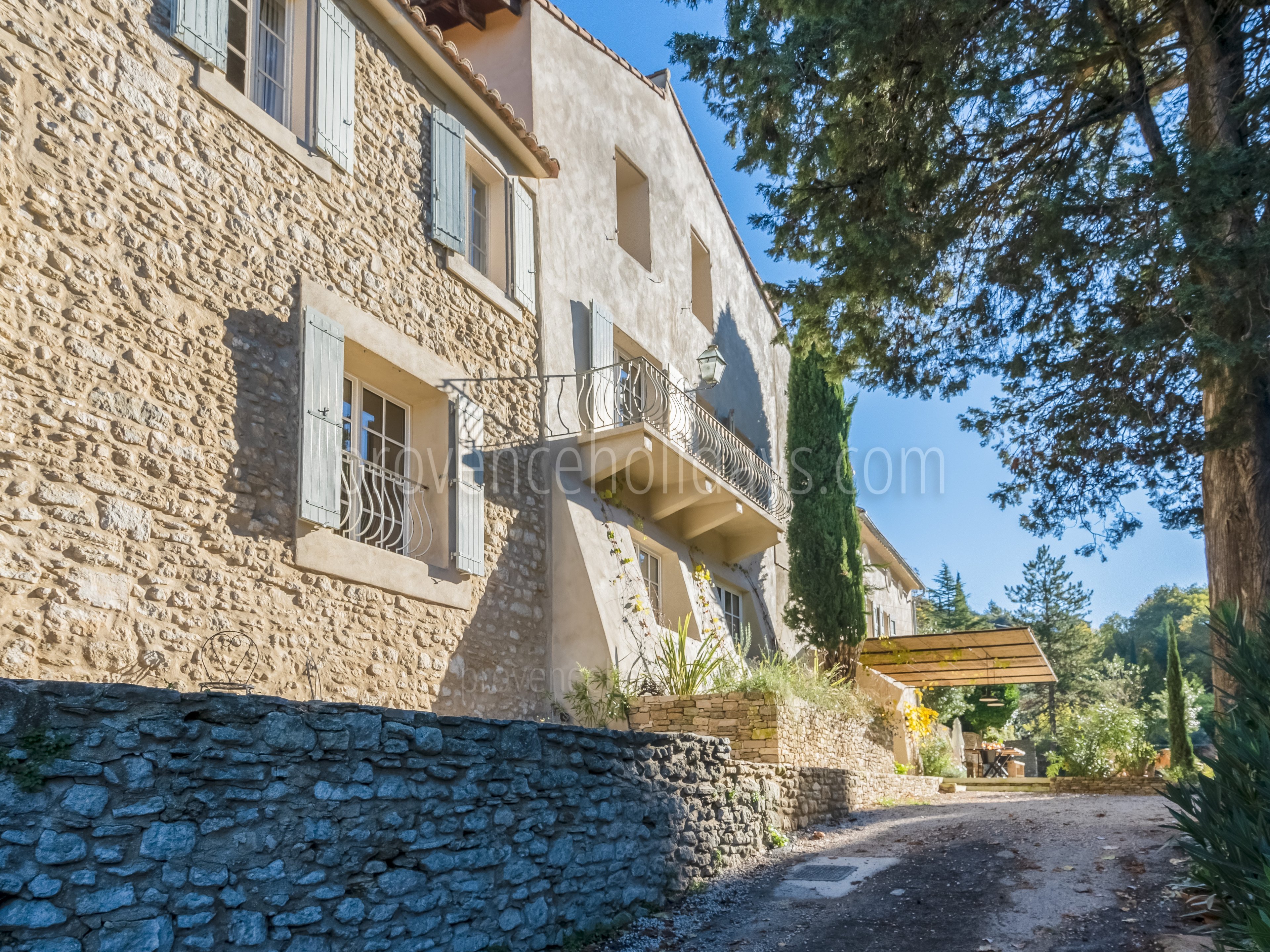 11 - Mas de Venasque: Villa: Exterior