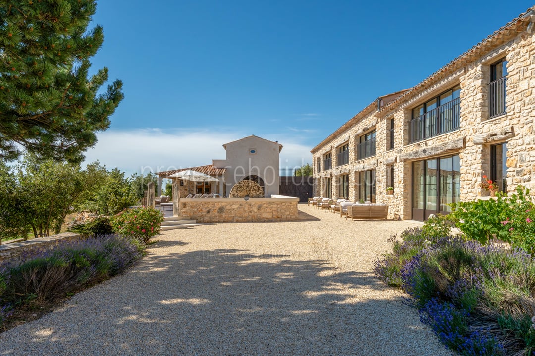 70 - Domaine Château du Bois: Villa: Exterior