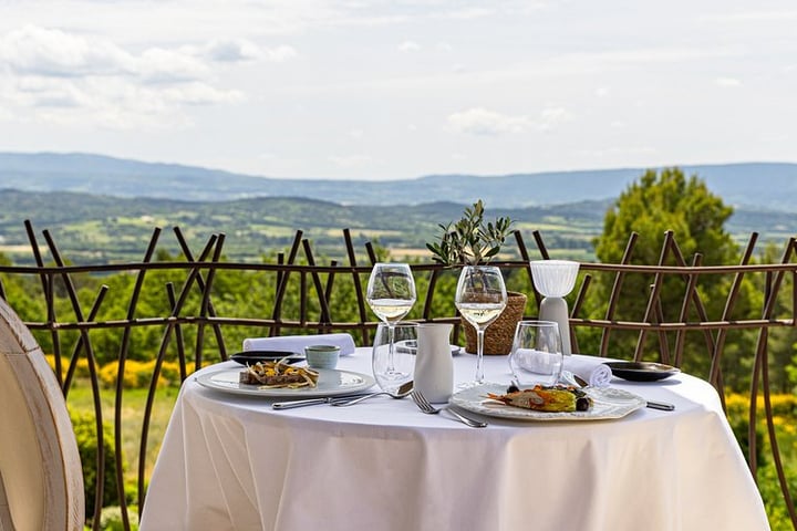 Restaurant La Table du Mas des Herbes Blanches