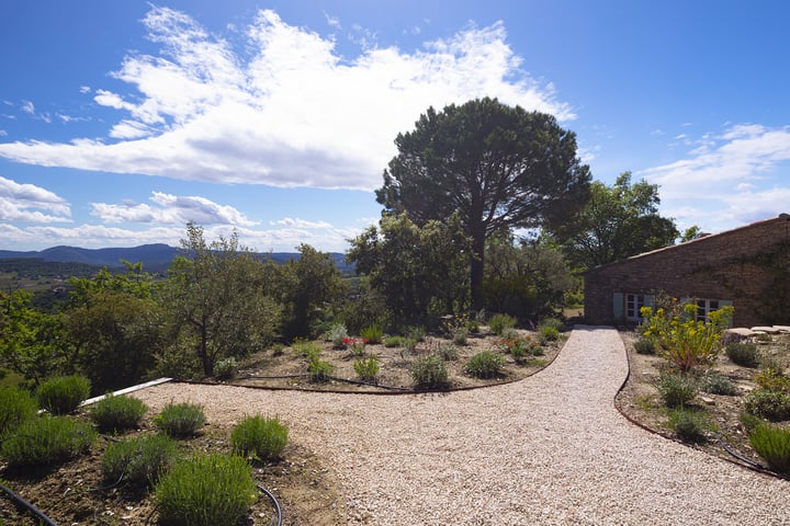 23 - Chez Cécile: Villa: Exterior