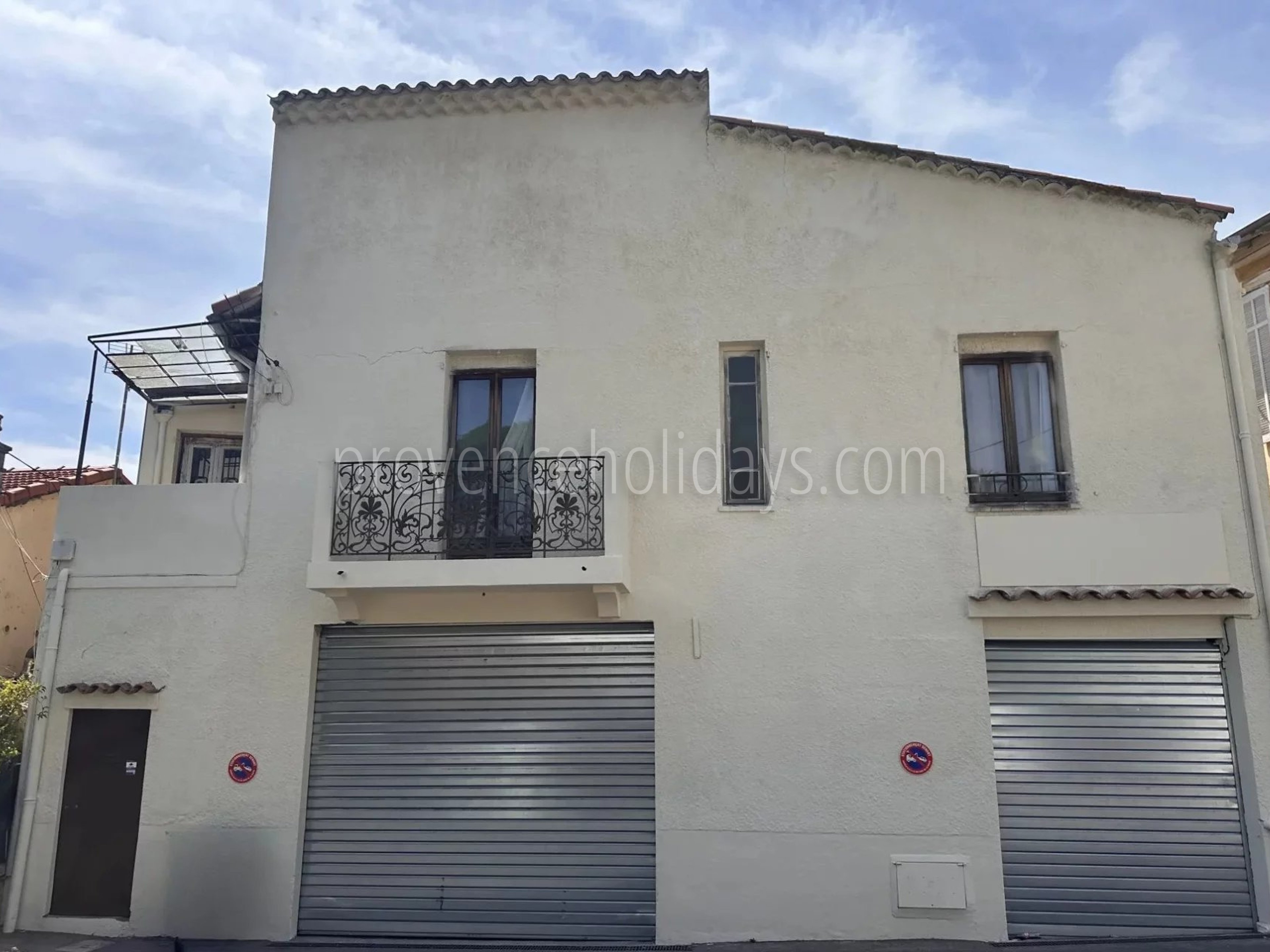 2 - House to renovate in Cannes: Villa: Exterior