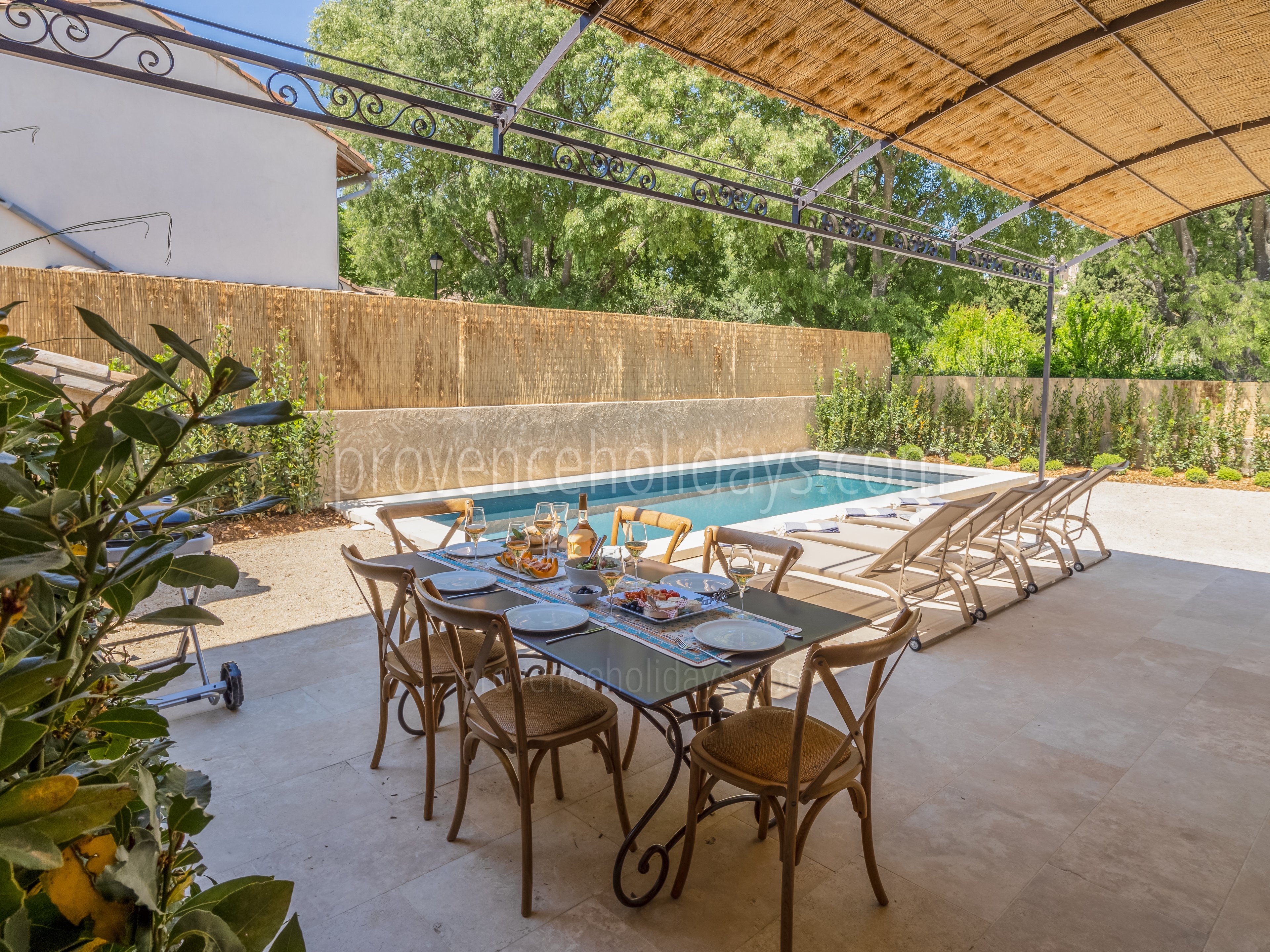 8 - Maison des Amandes: Villa: Exterior