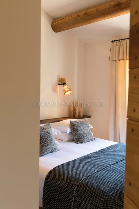 29 - Chez Sako: Villa: Bedroom