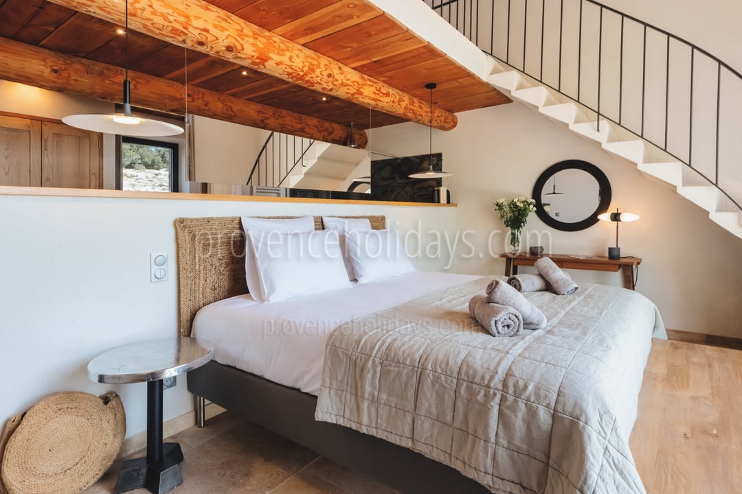 31 - Mas de Pierre: Villa: Bedroom 2