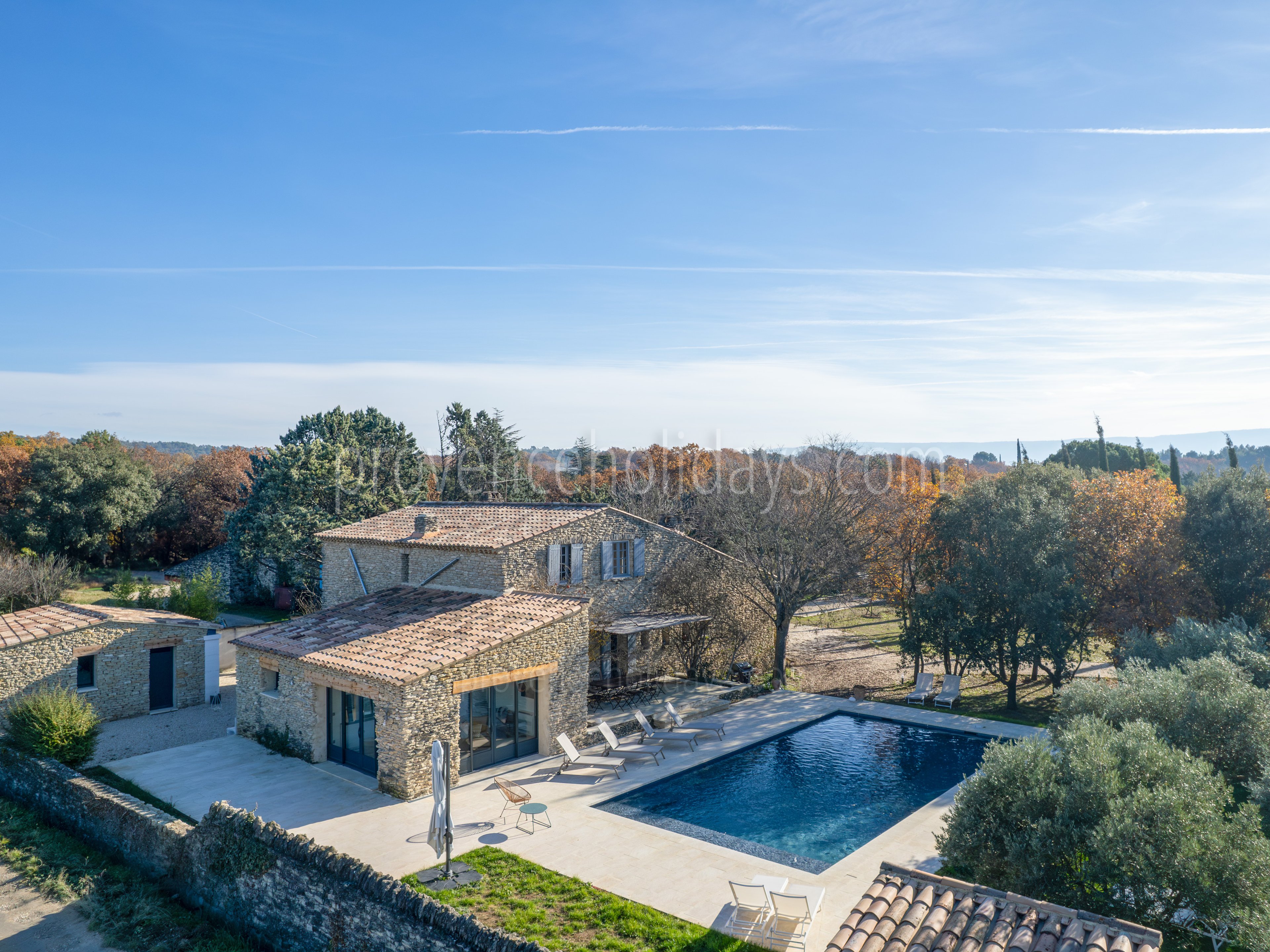 -1 - Villa Douce Provence: Villa: Exterior
