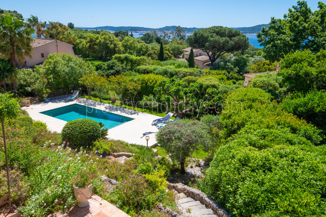 30 - Villa Poppy: Villa: Pool