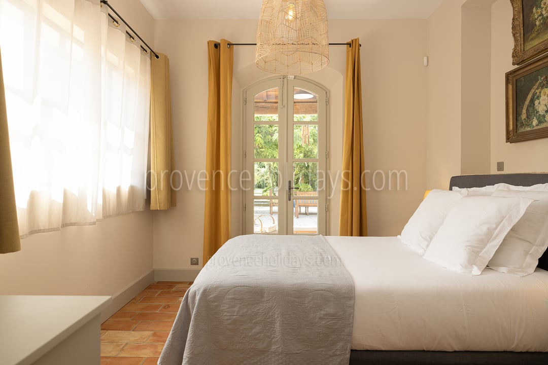 26 - Le Mas des Jardins: Villa: Bedroom