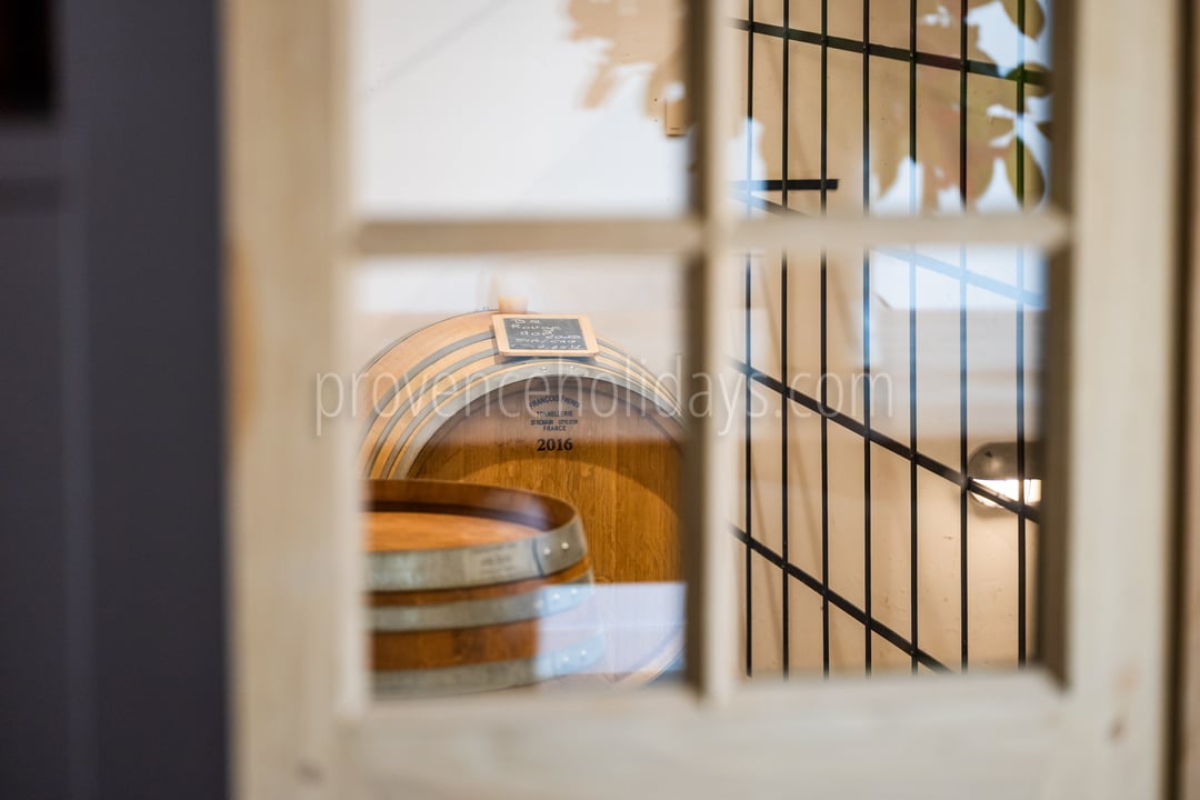 6 - Bergerie des Vignes: Villa: Interior