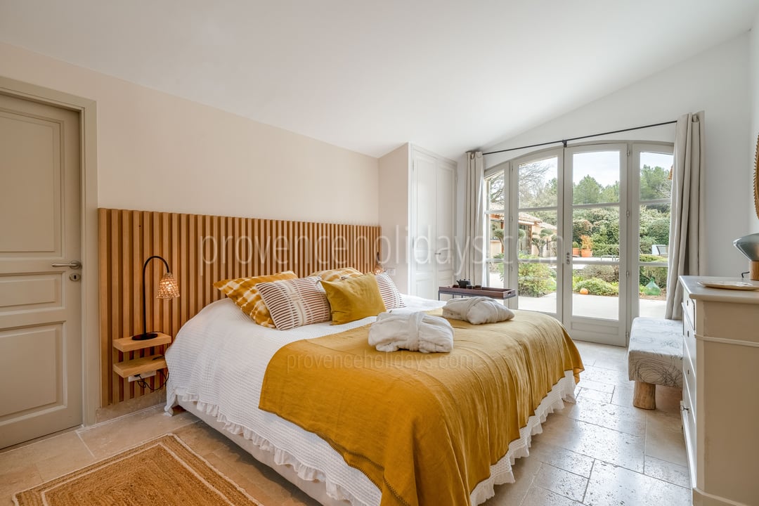 60 - Mas Aurelia: Villa: Bedroom