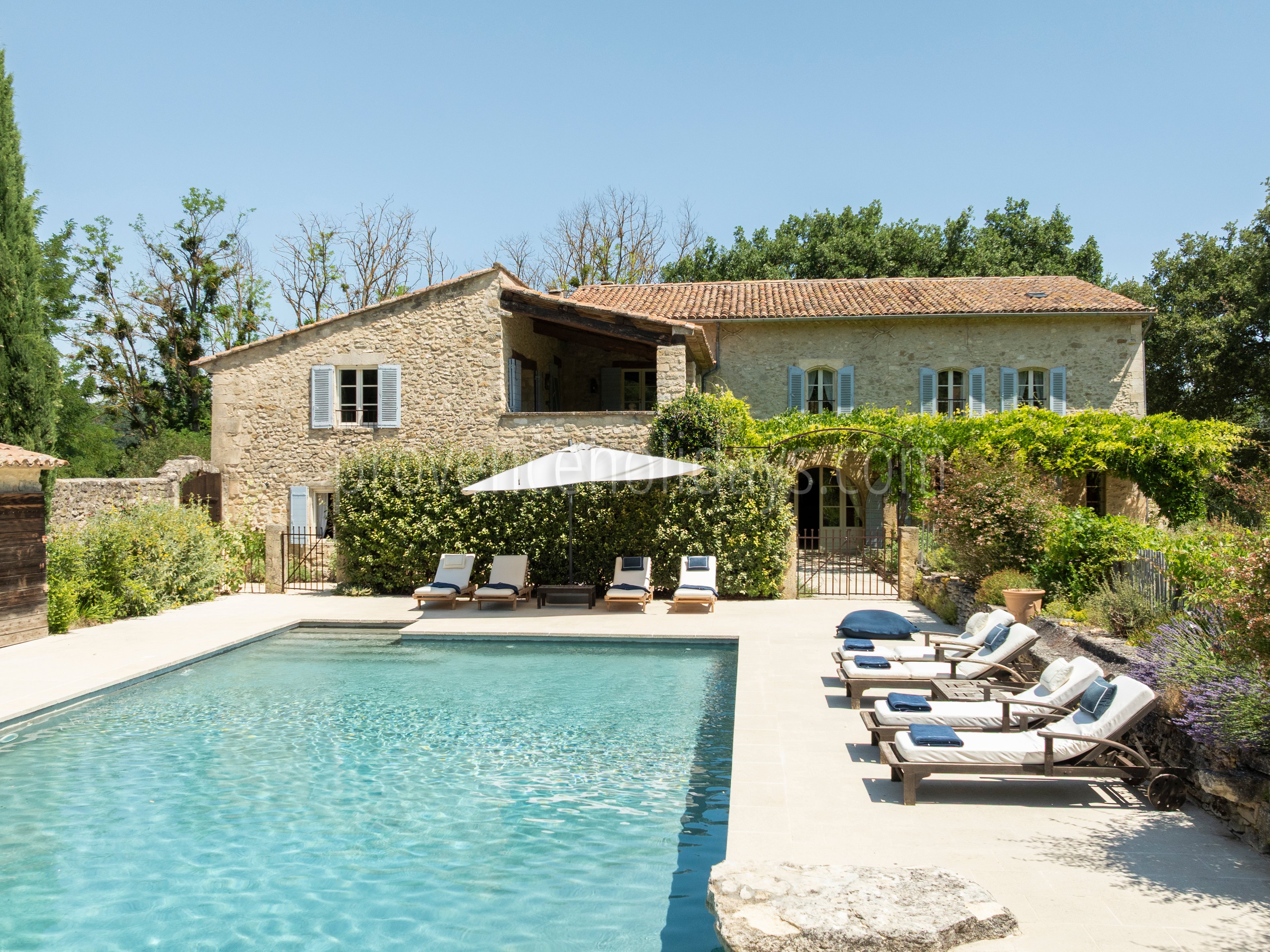 114 - La Bastide Neuve: Villa: Pool