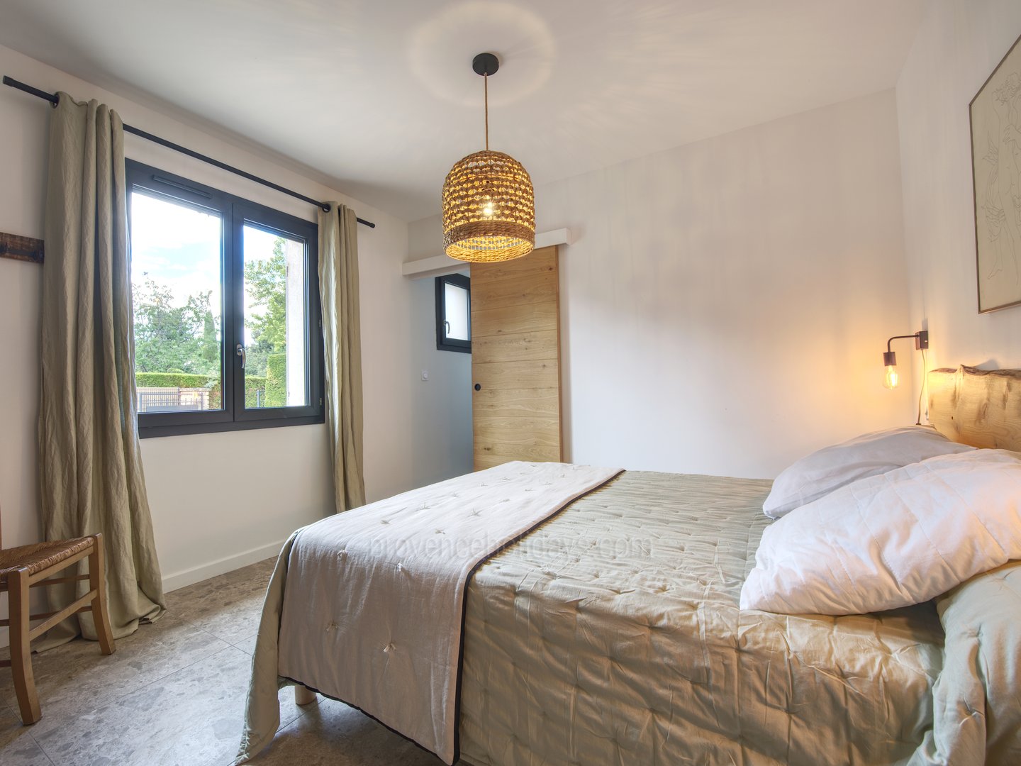 15 - Mazet du Paradou: Villa: Bedroom