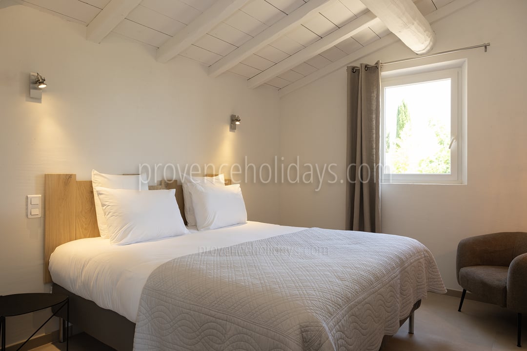 26 - Le Mas des Lauriers: Villa: Bedroom