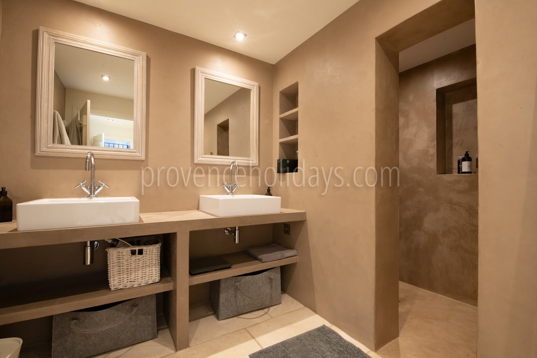 7 - Villa Infinite: Villa: Bathroom