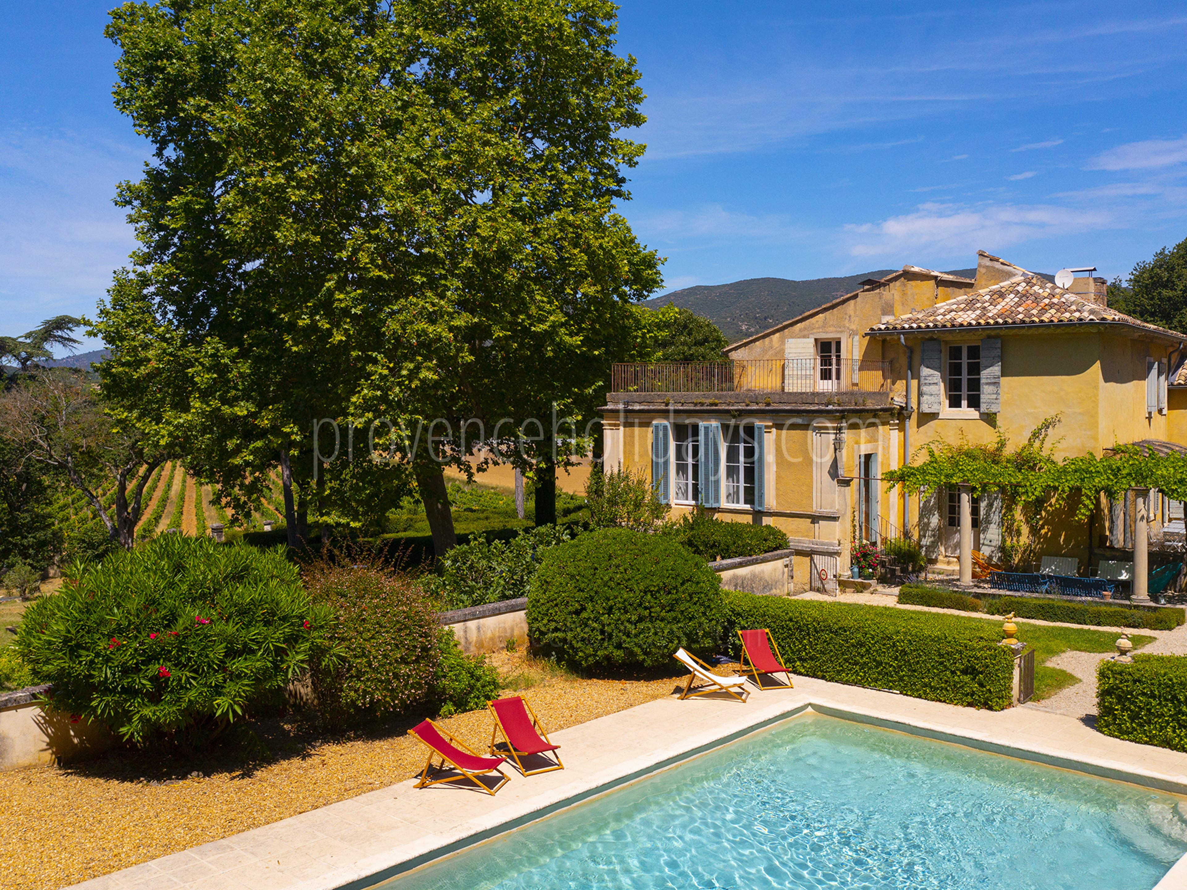 41 - Bastide Valentine: Villa: Exterior