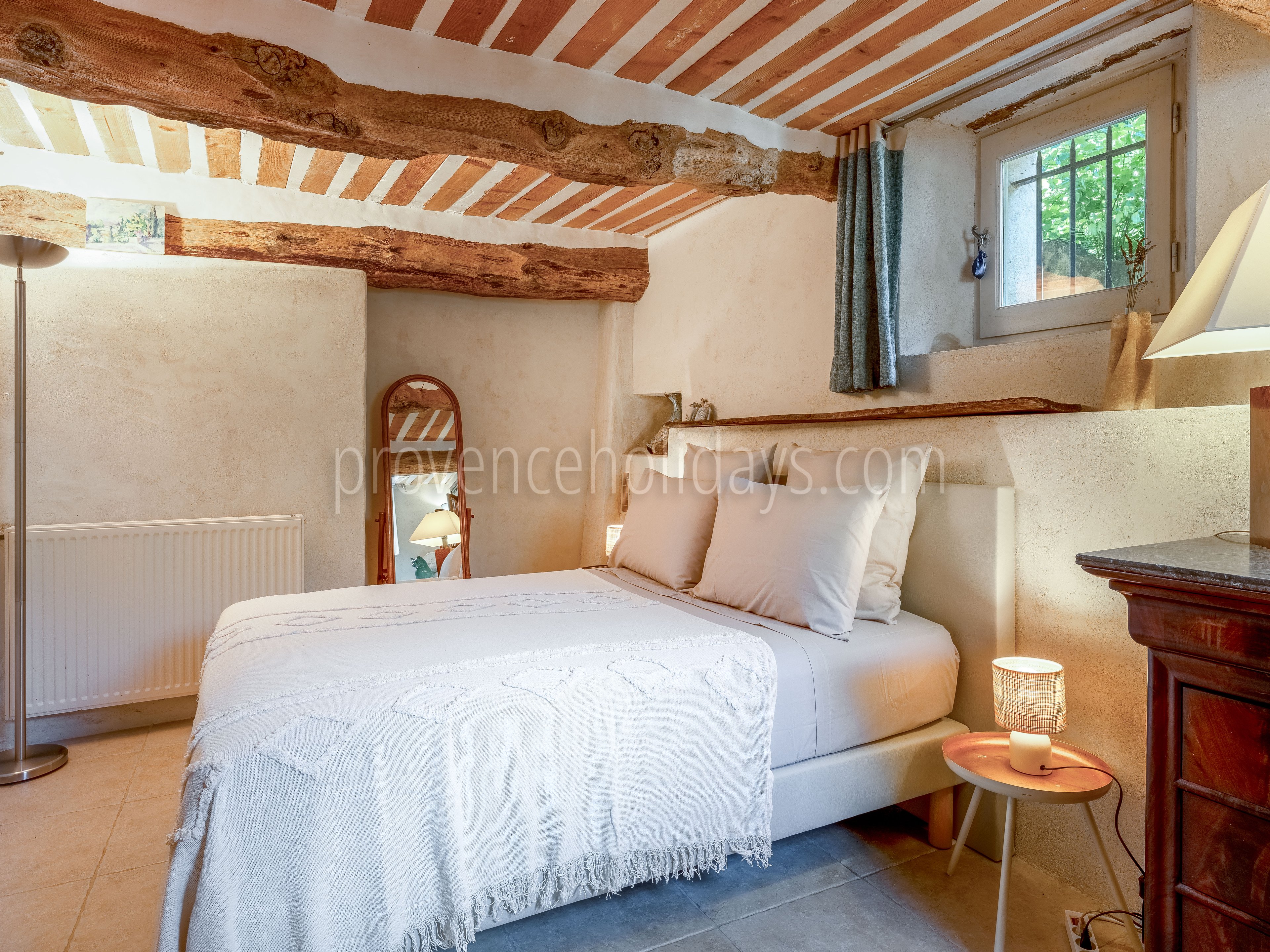 12 - Mas des Brumes: Villa: Bedroom 1