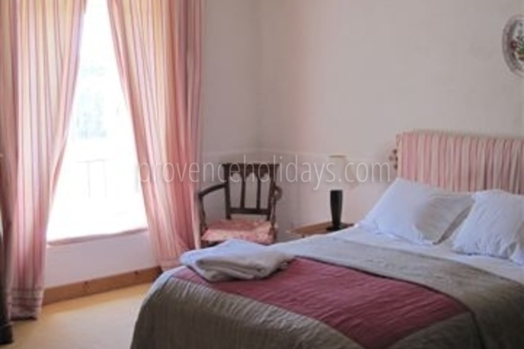 49 - Mas Lambesc: Villa: Interior